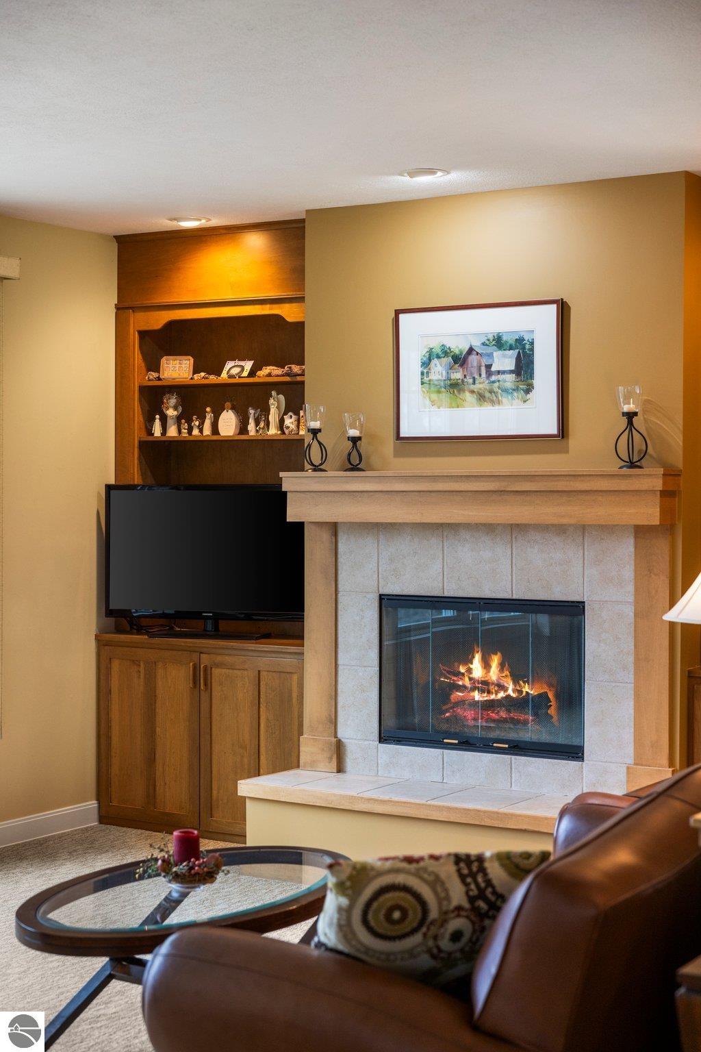 6403 Cedarmere