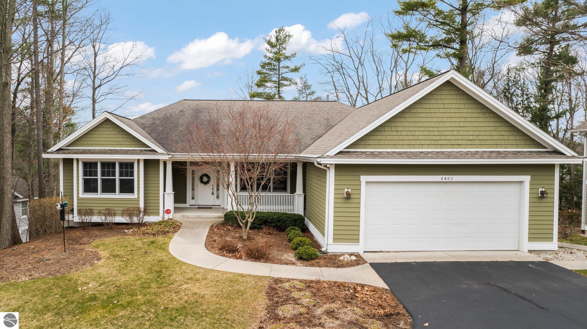 6403 Cedarmere