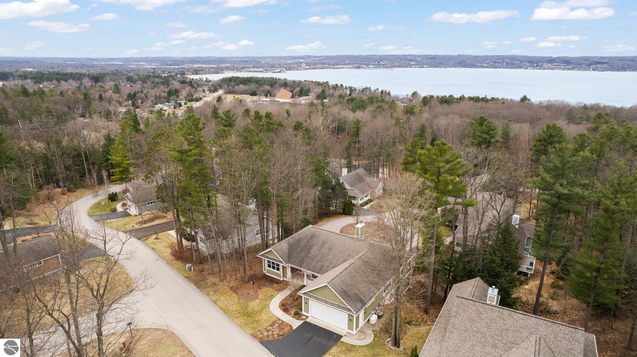 6403 Cedarmere