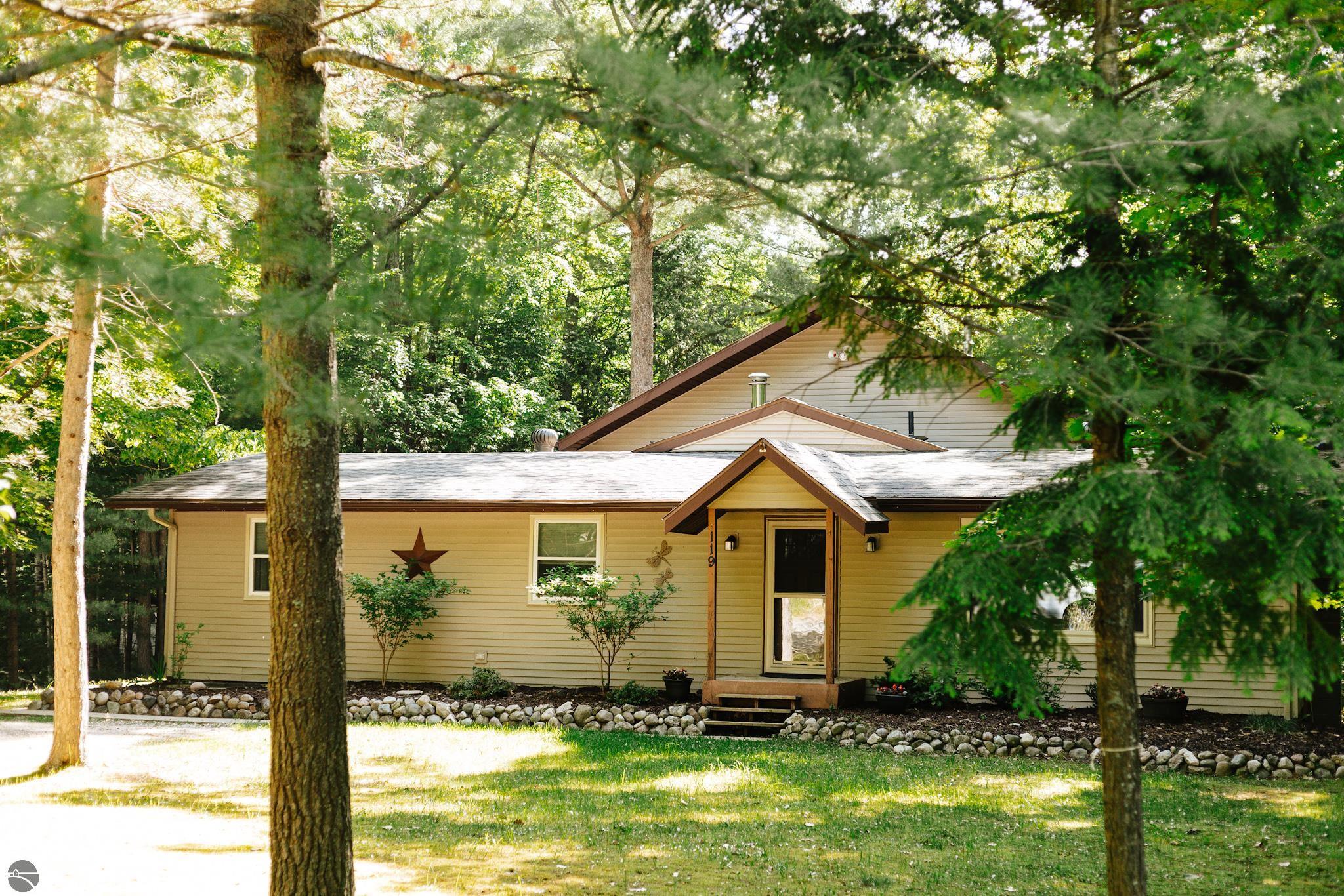 119 Peninsula Trail