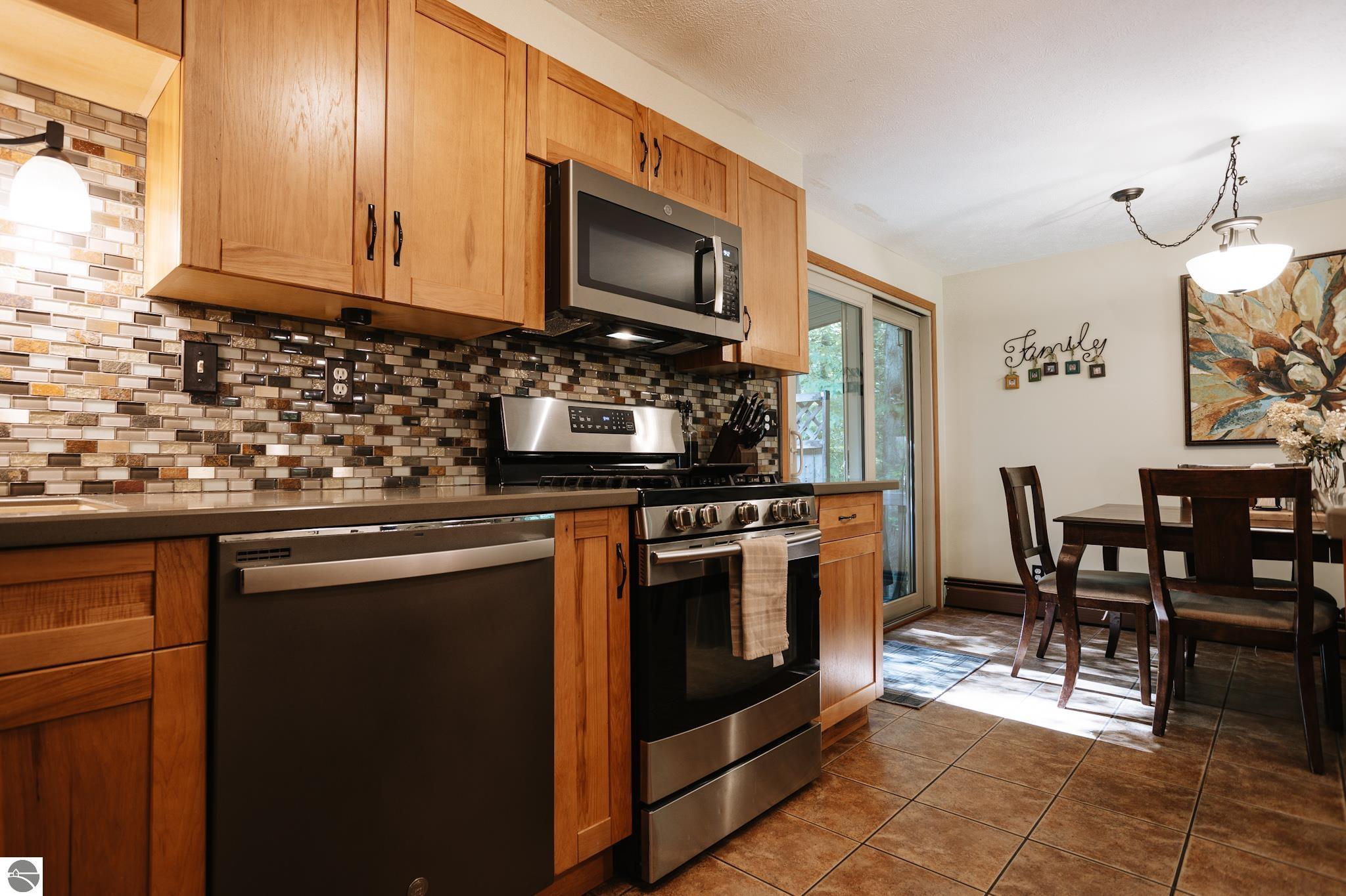 119 Peninsula Trail