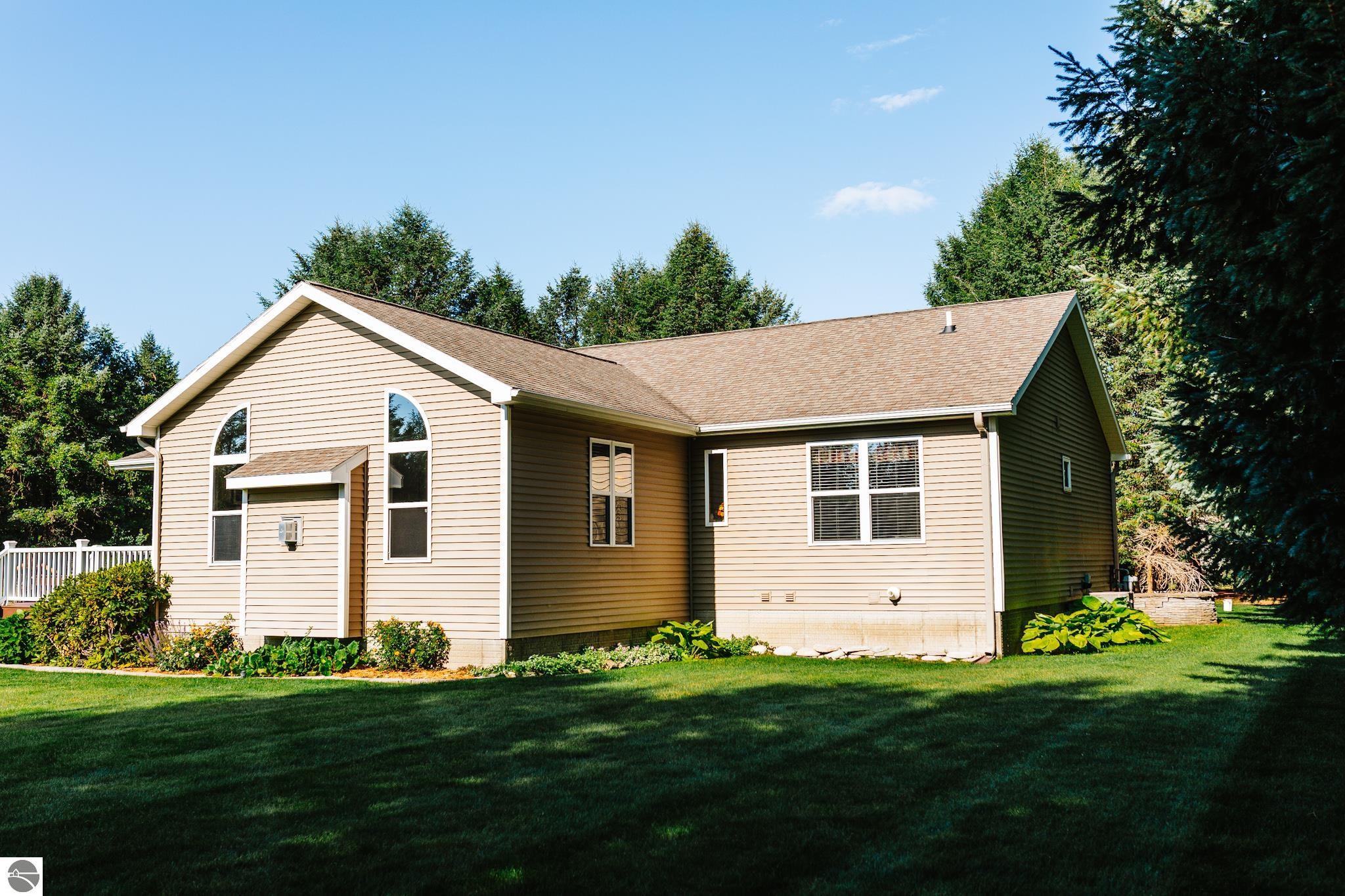 899 Francis Drive