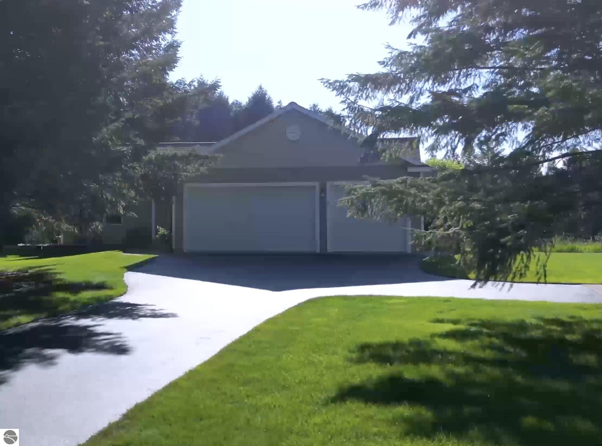 899 Francis Drive