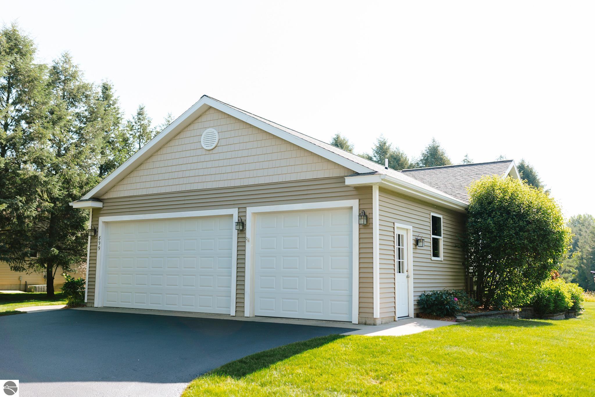 899 Francis Drive
