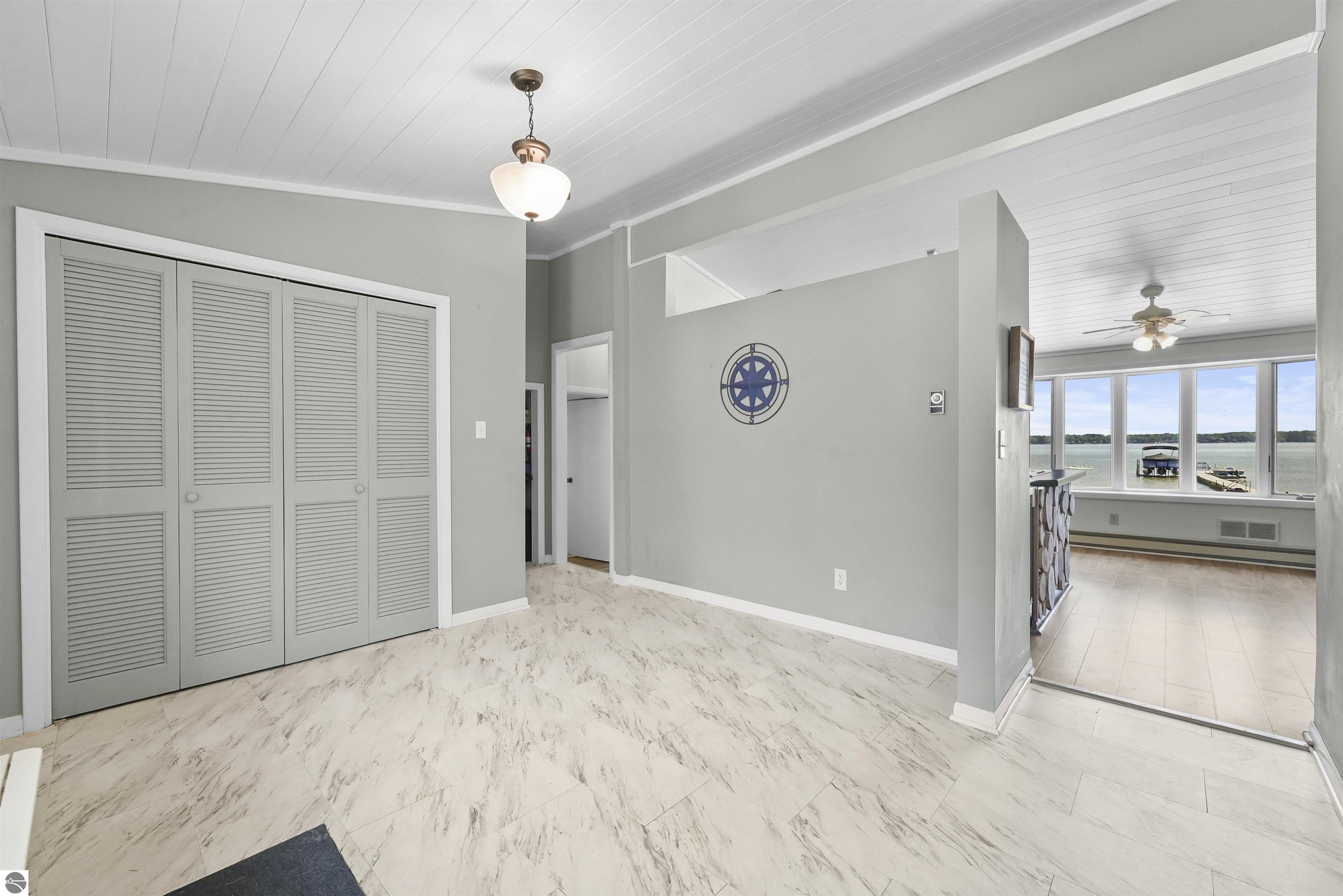 6563 W Northshore Drive