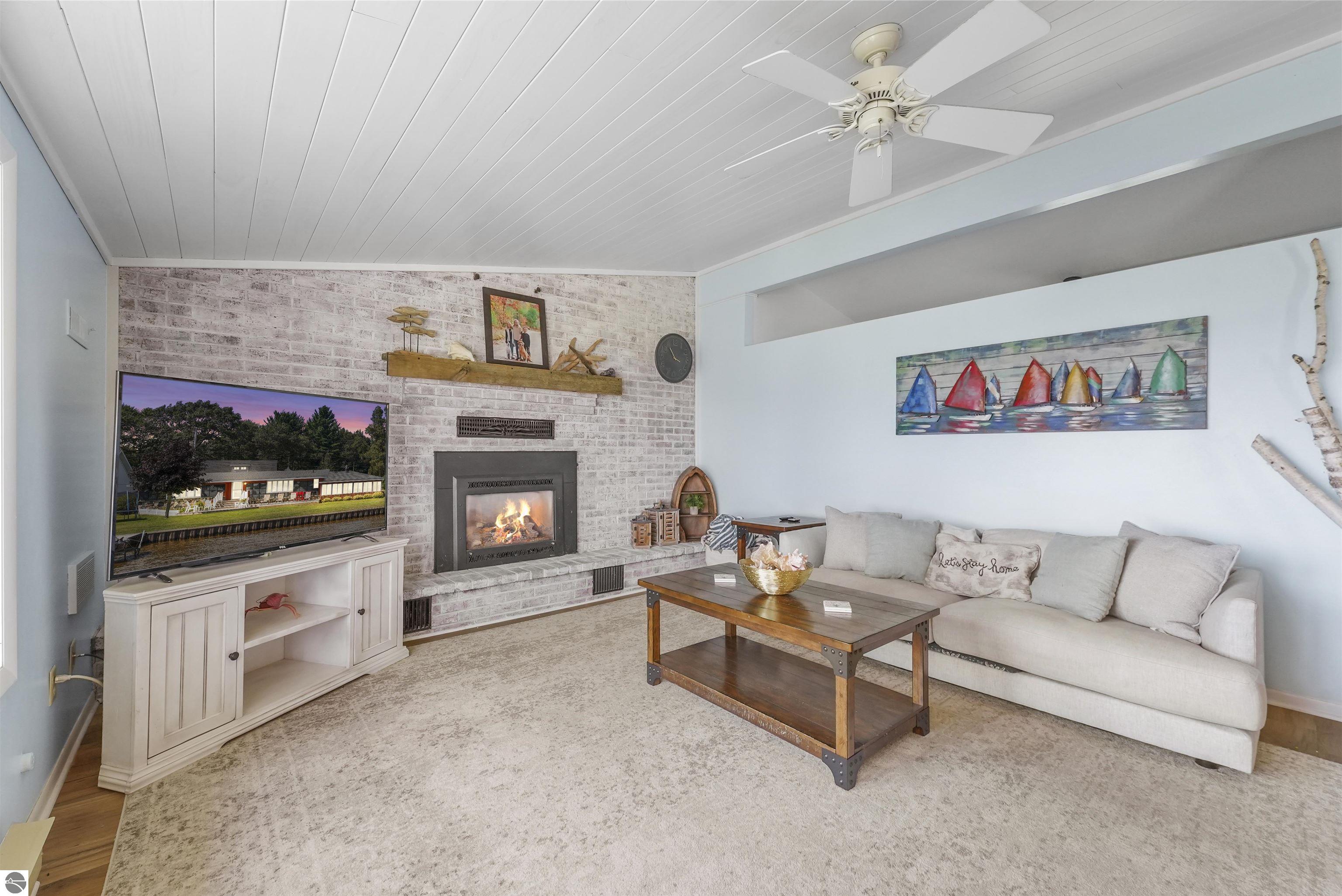 6563 W Northshore Drive