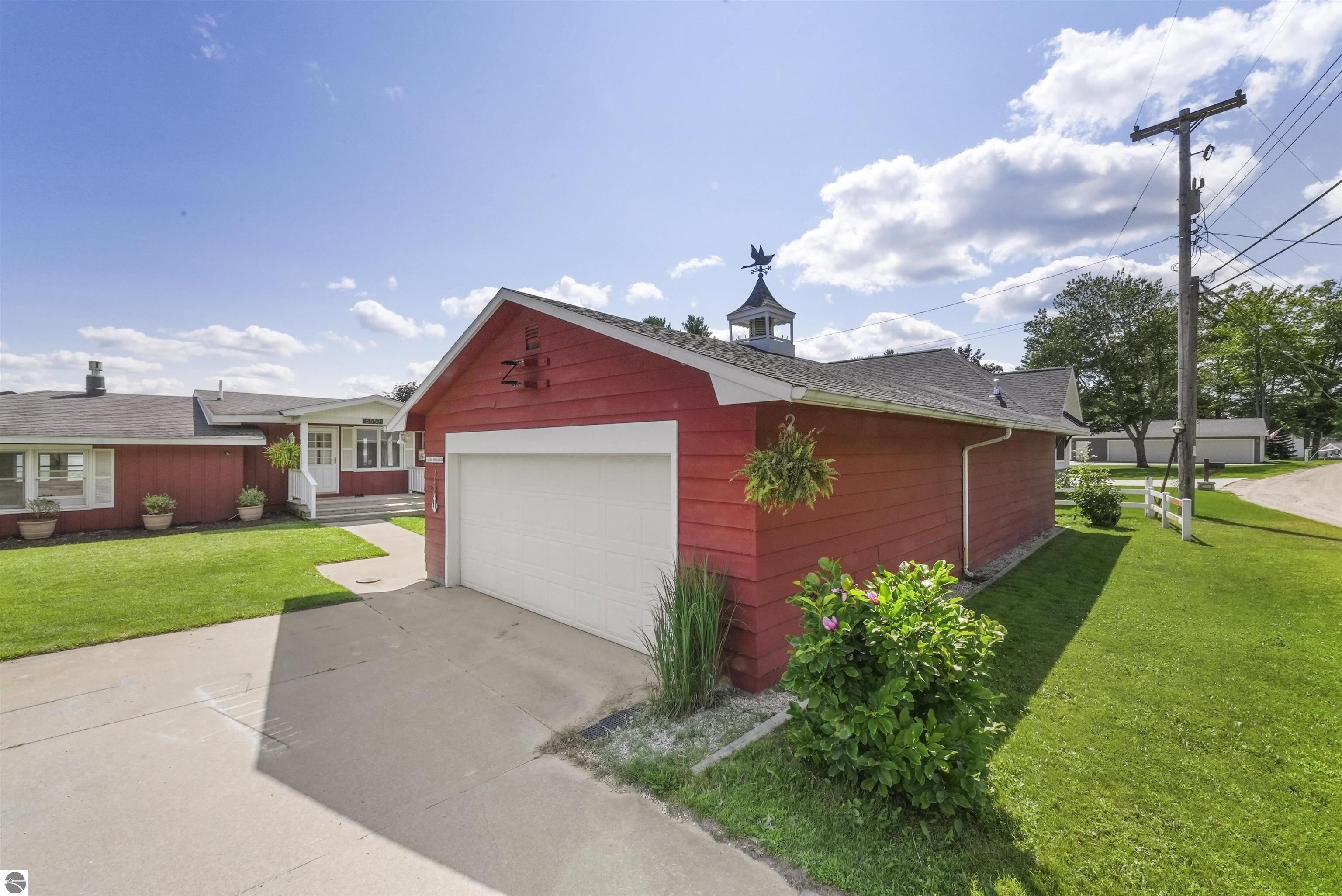 6563 W Northshore Drive