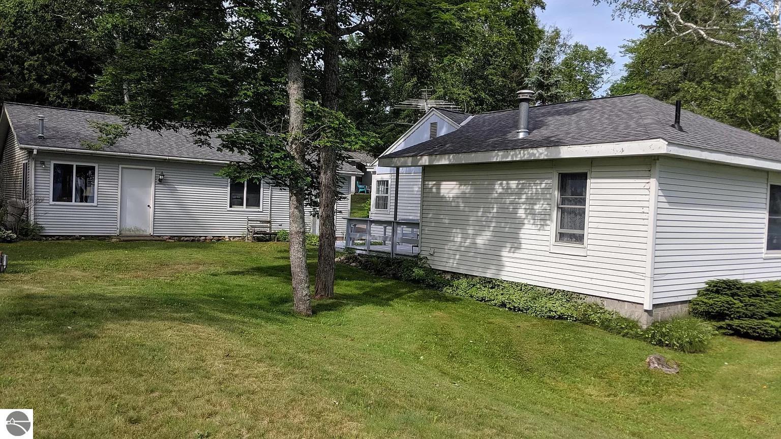 16314 Morningside