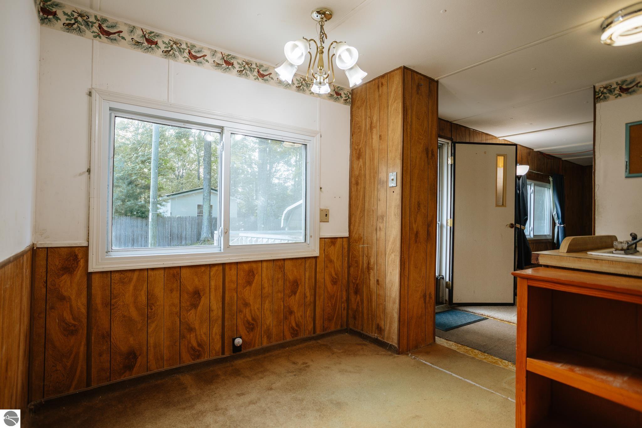 55 Holcomb Court