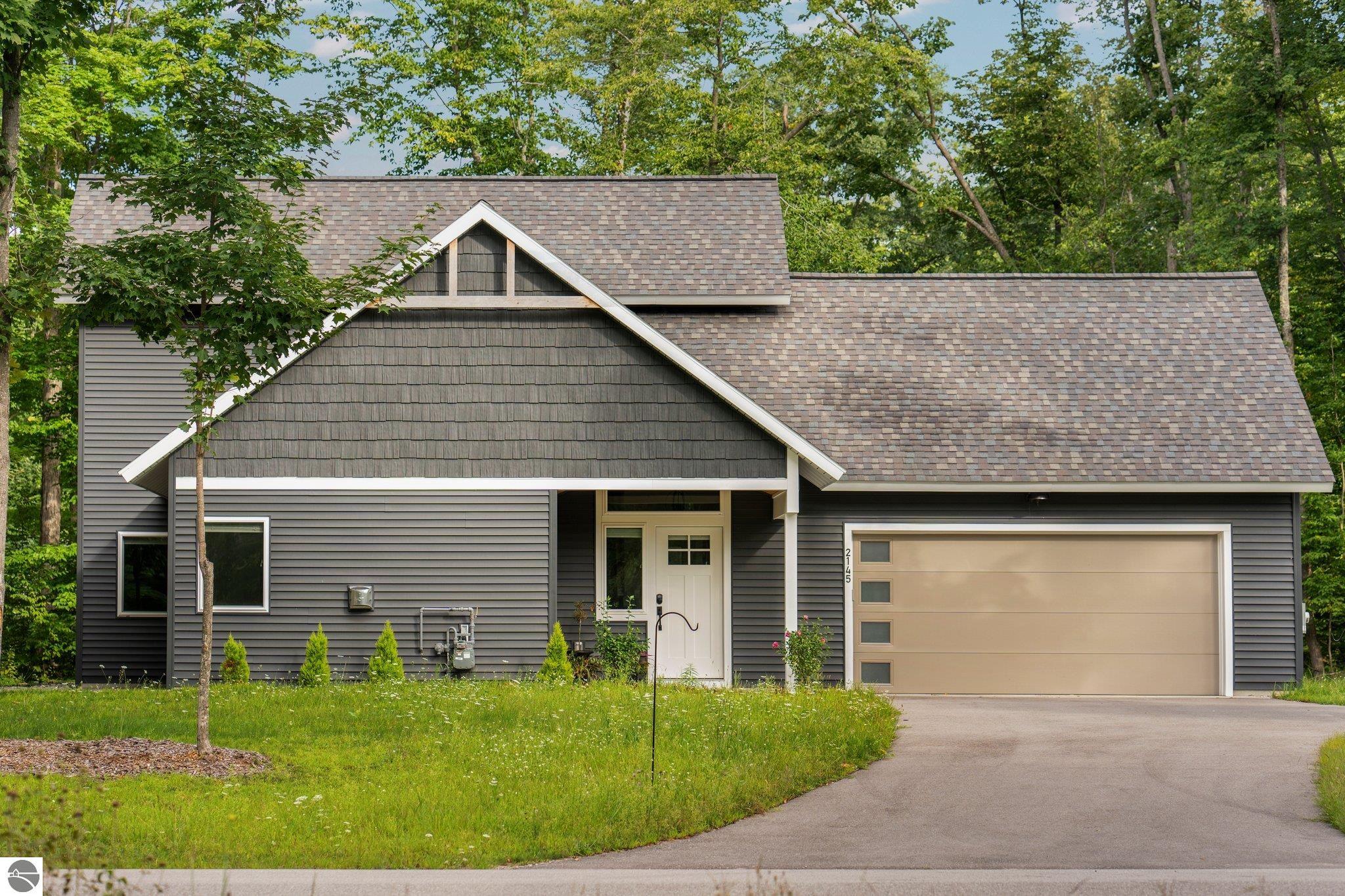 2145 Arbutus Pointe Drive
