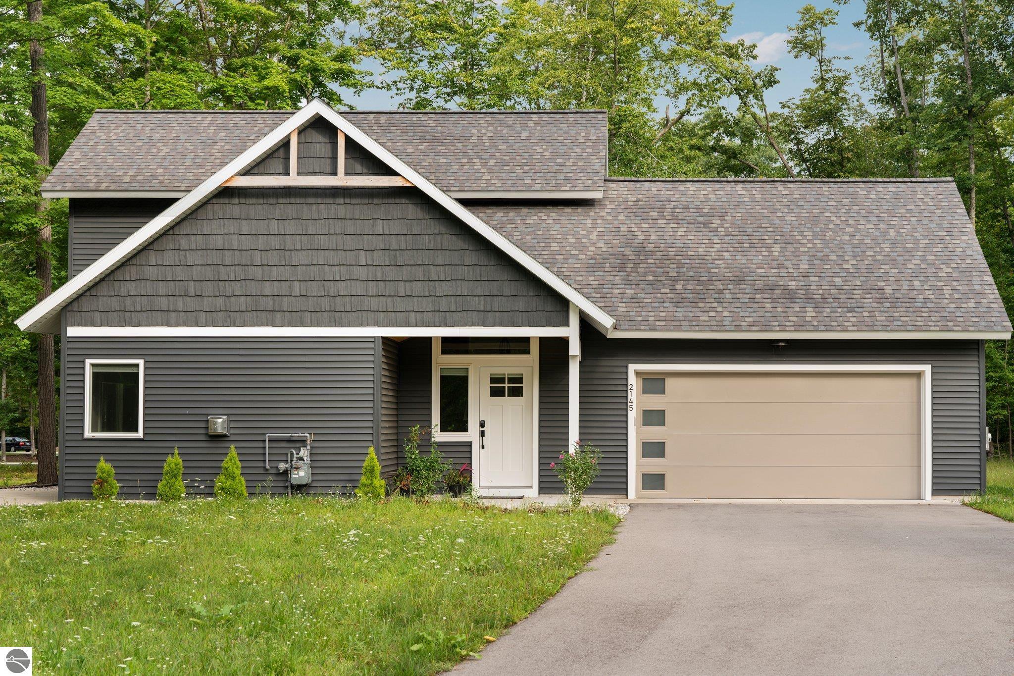 2145 Arbutus Pointe Drive