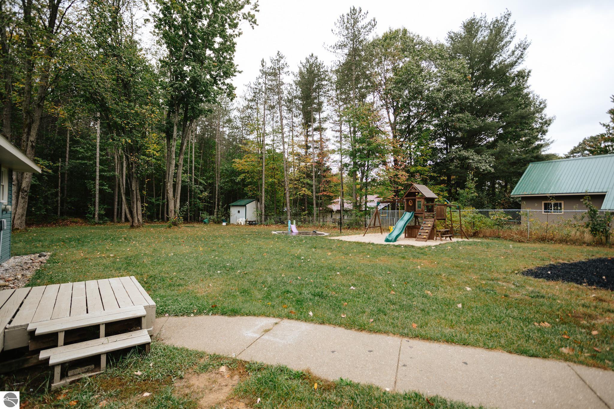 2152 NE Timber Trail