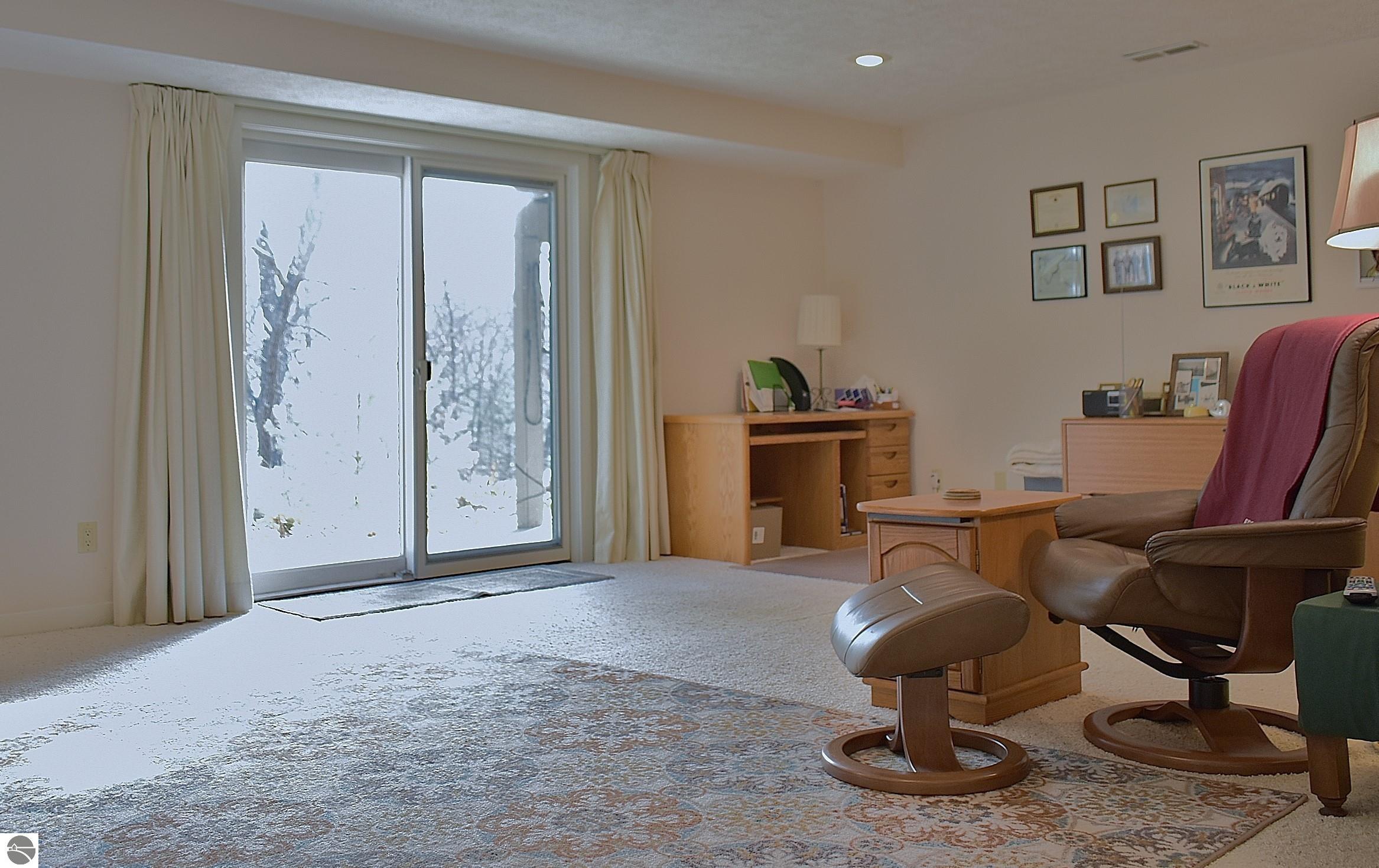 6592 Mission Ridge # 86