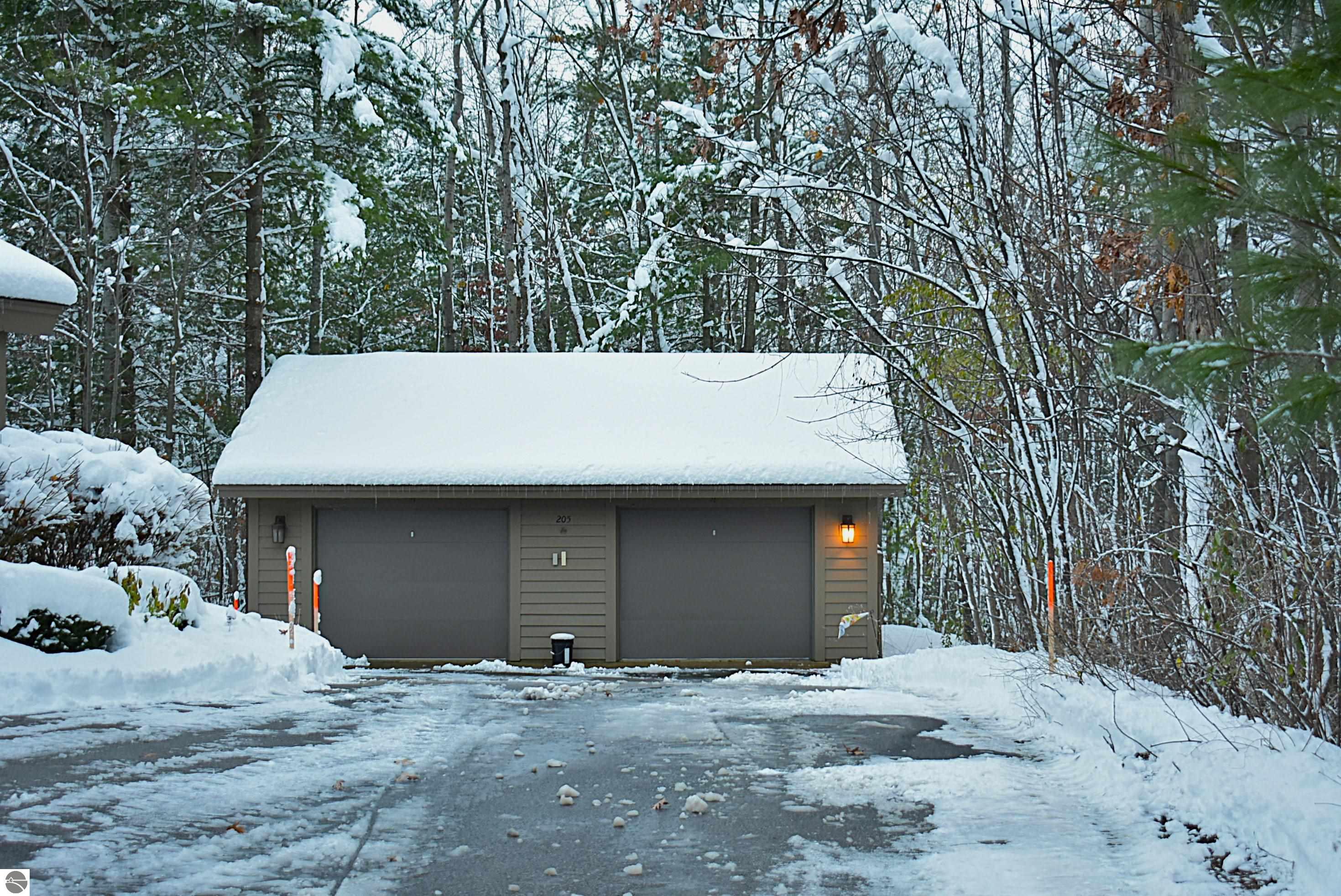 6592 Mission Ridge # 86