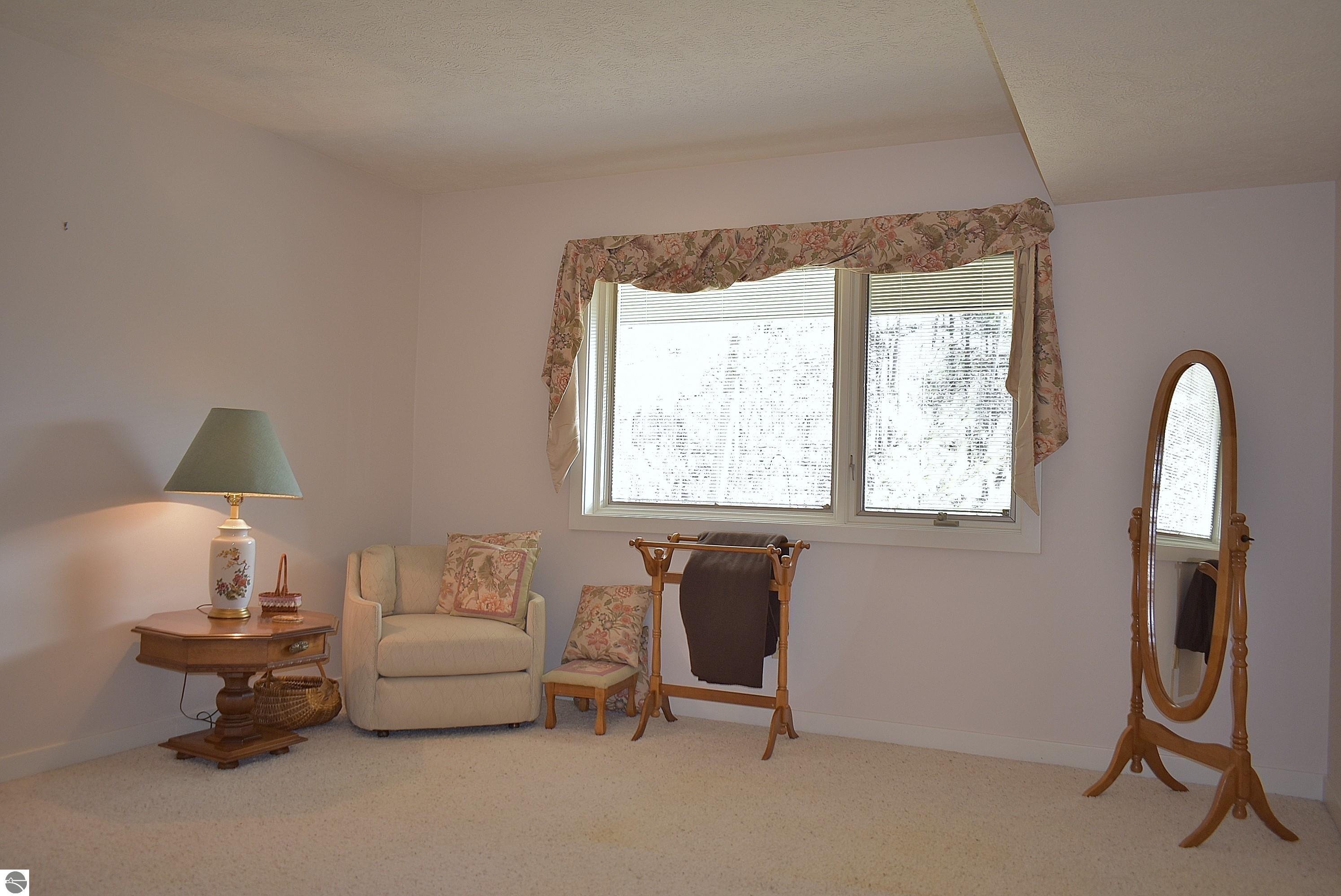 6592 Mission Ridge # 86