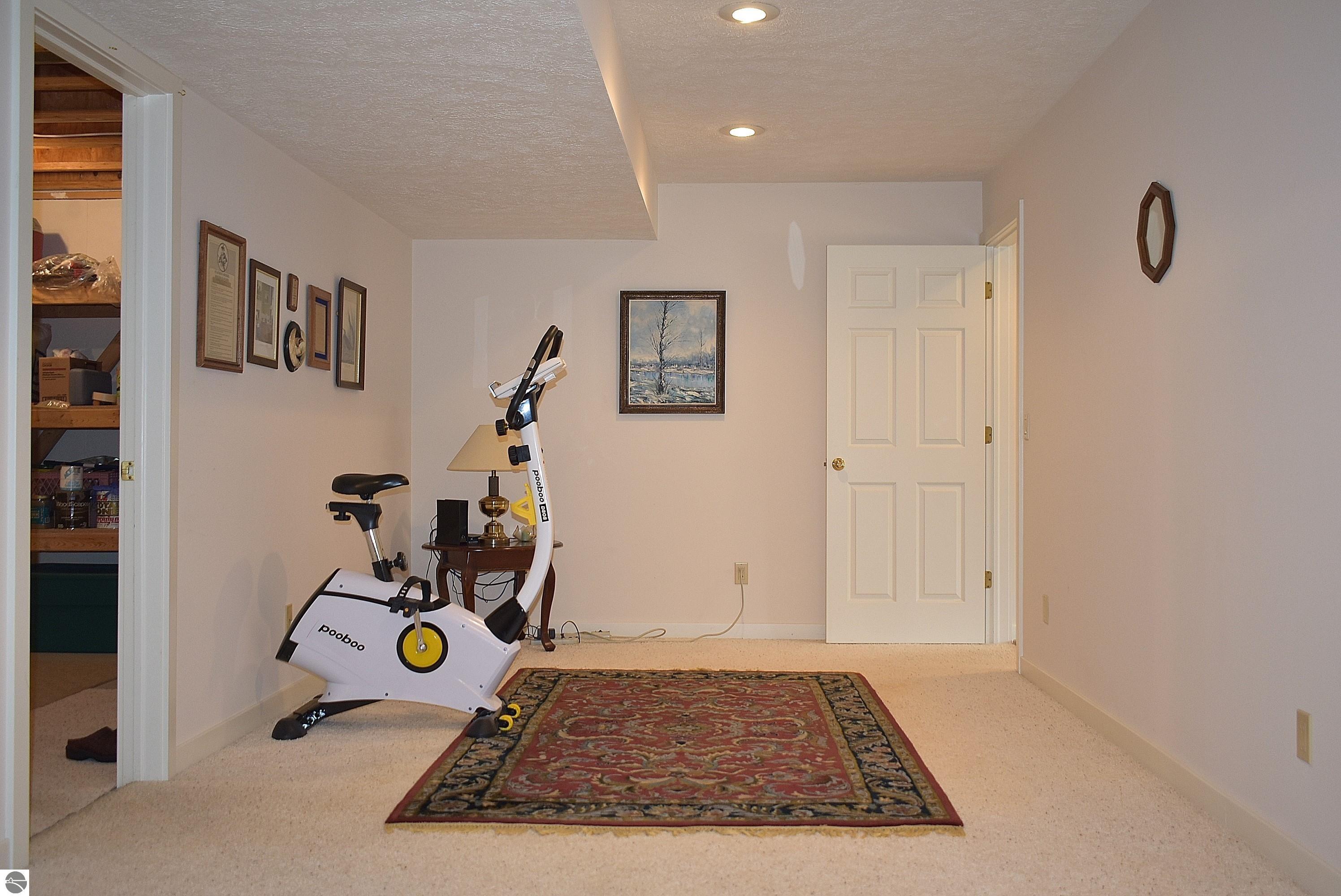 6592 Mission Ridge # 86