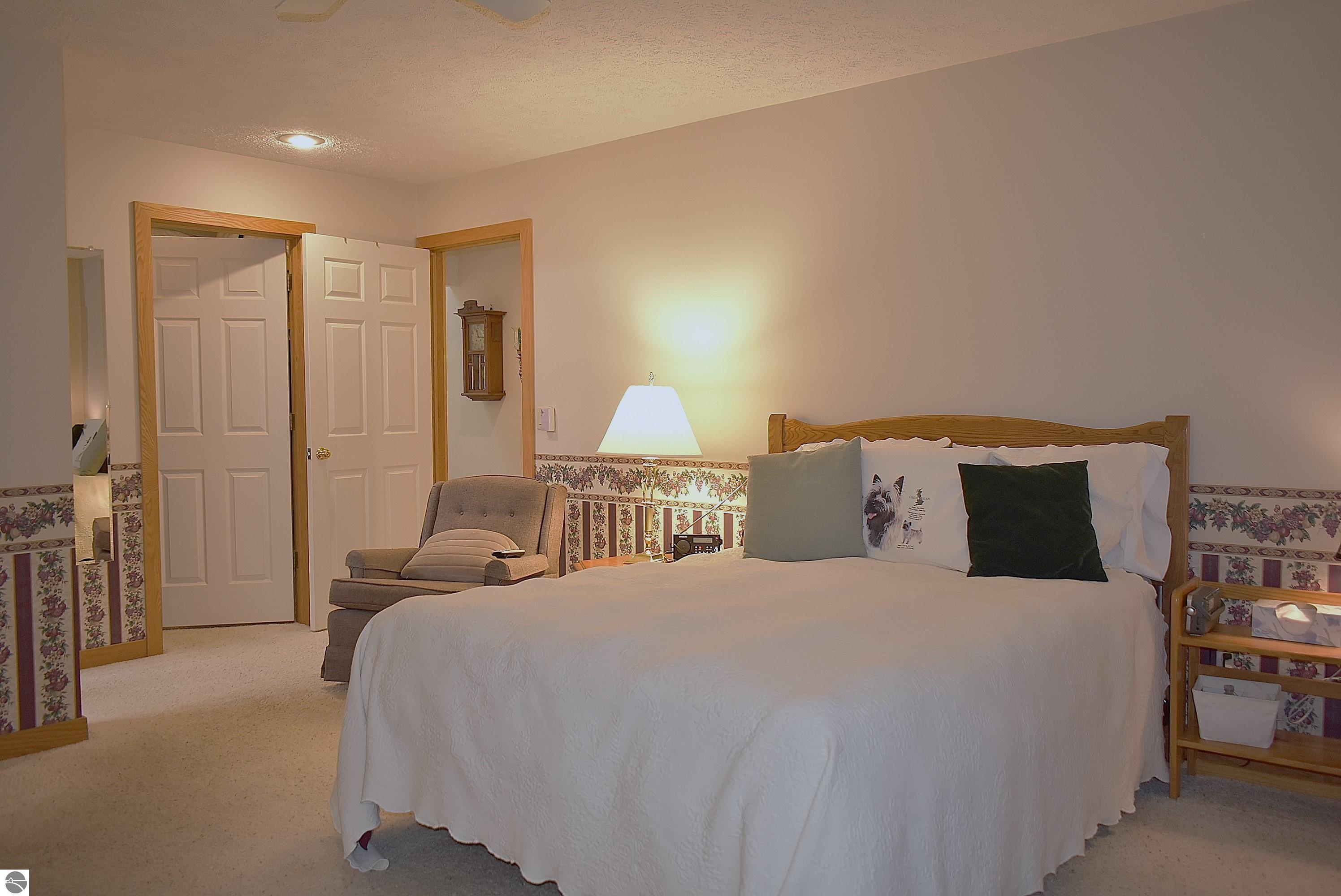 6592 Mission Ridge # 86