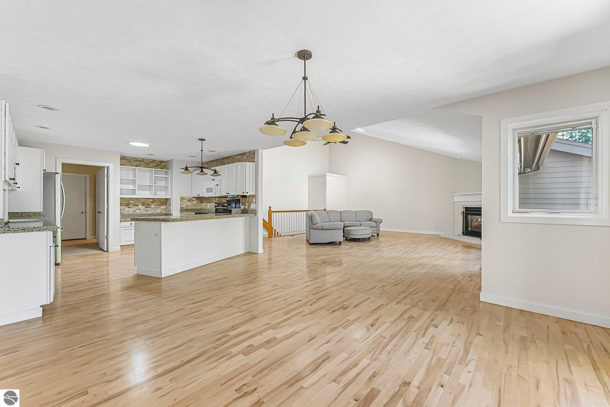 6515 Mission Ridge