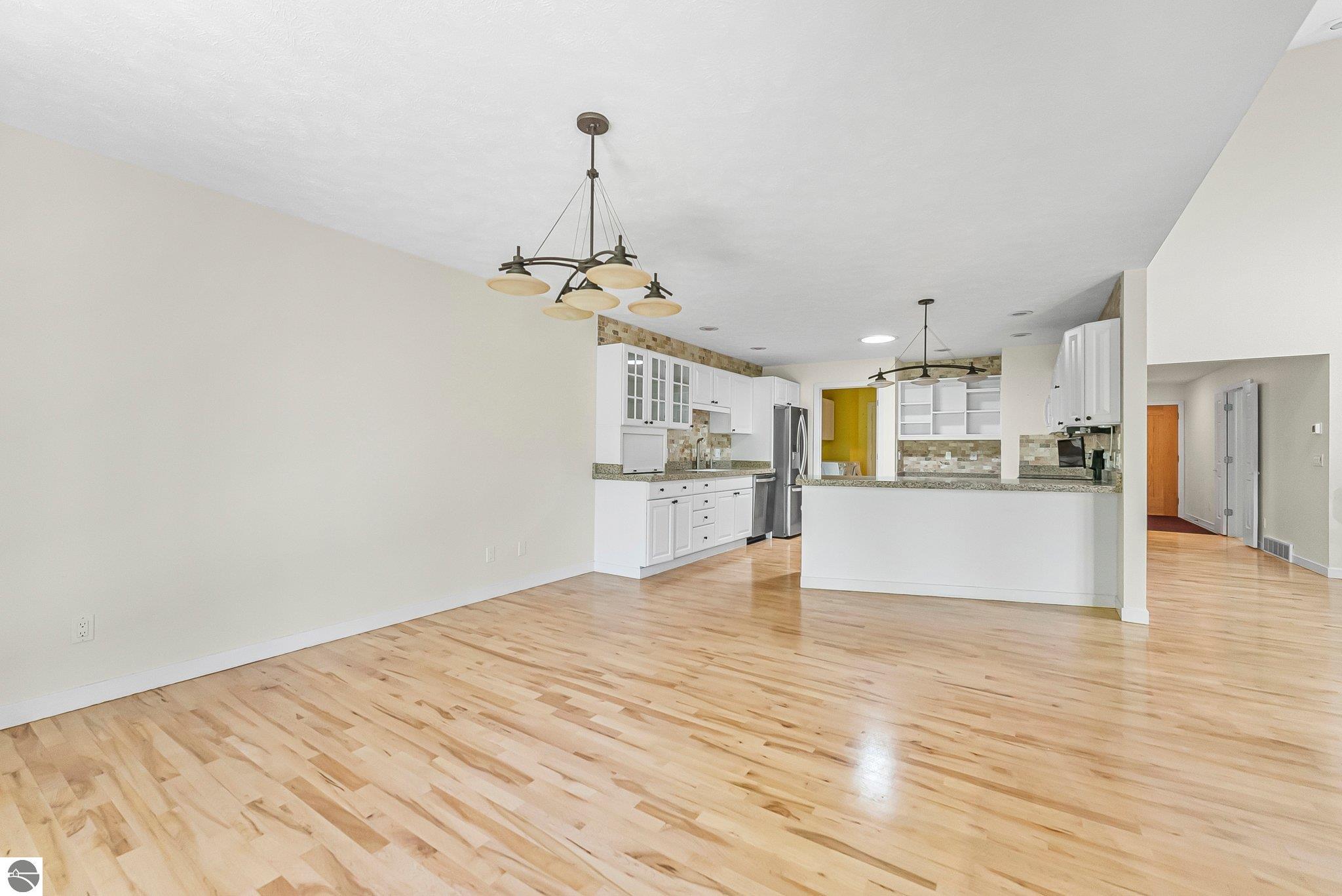 6515 Mission Ridge