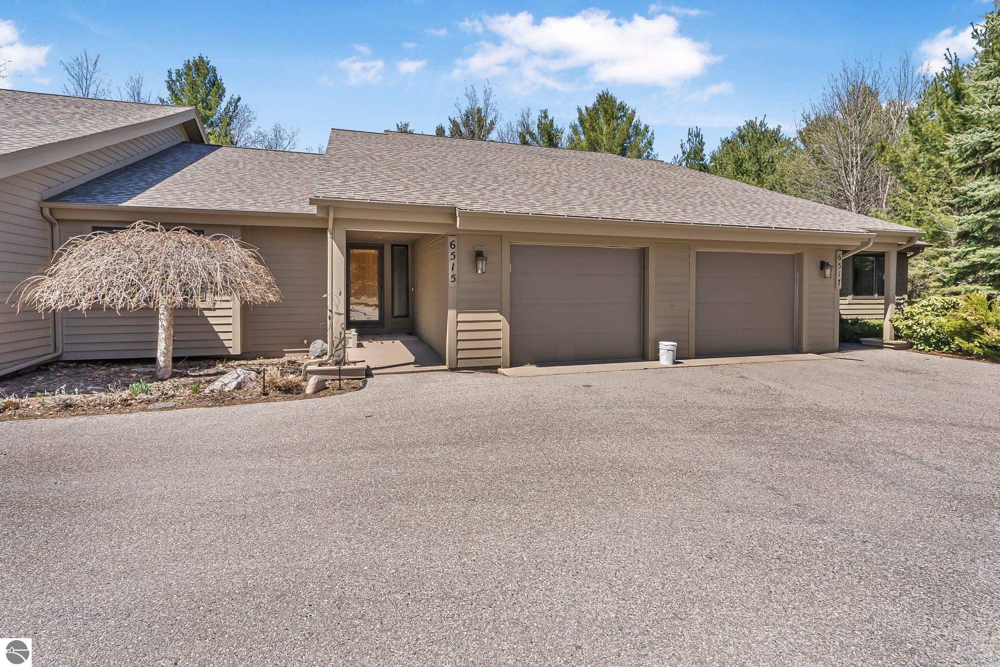 6515 Mission Ridge