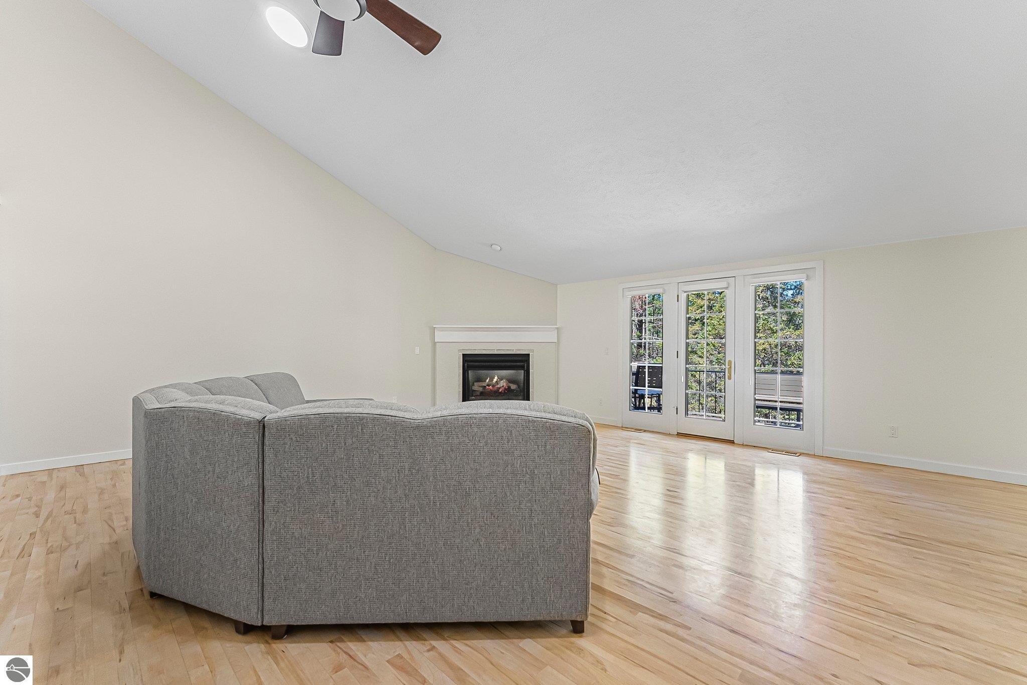6515 Mission Ridge
