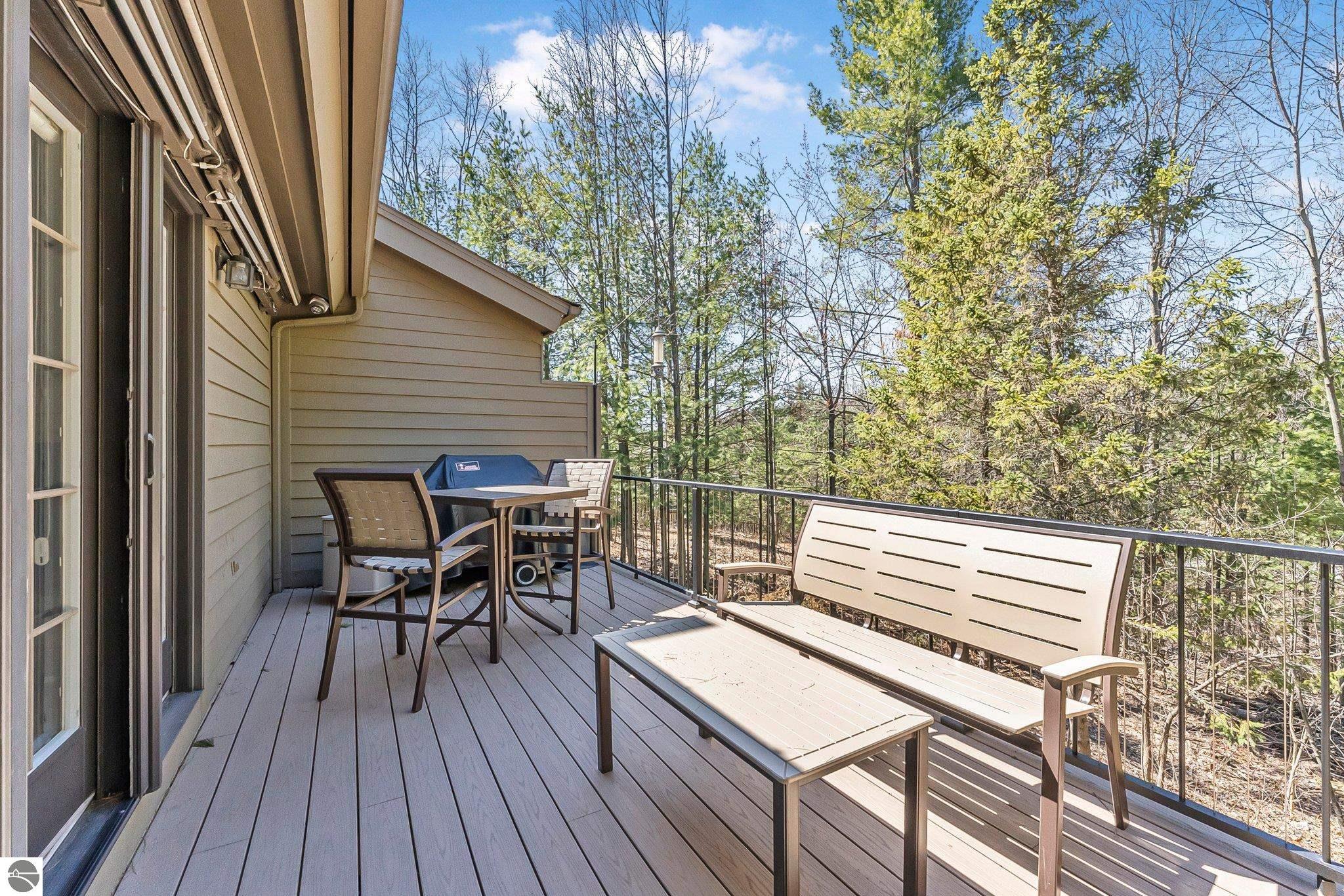 6515 Mission Ridge