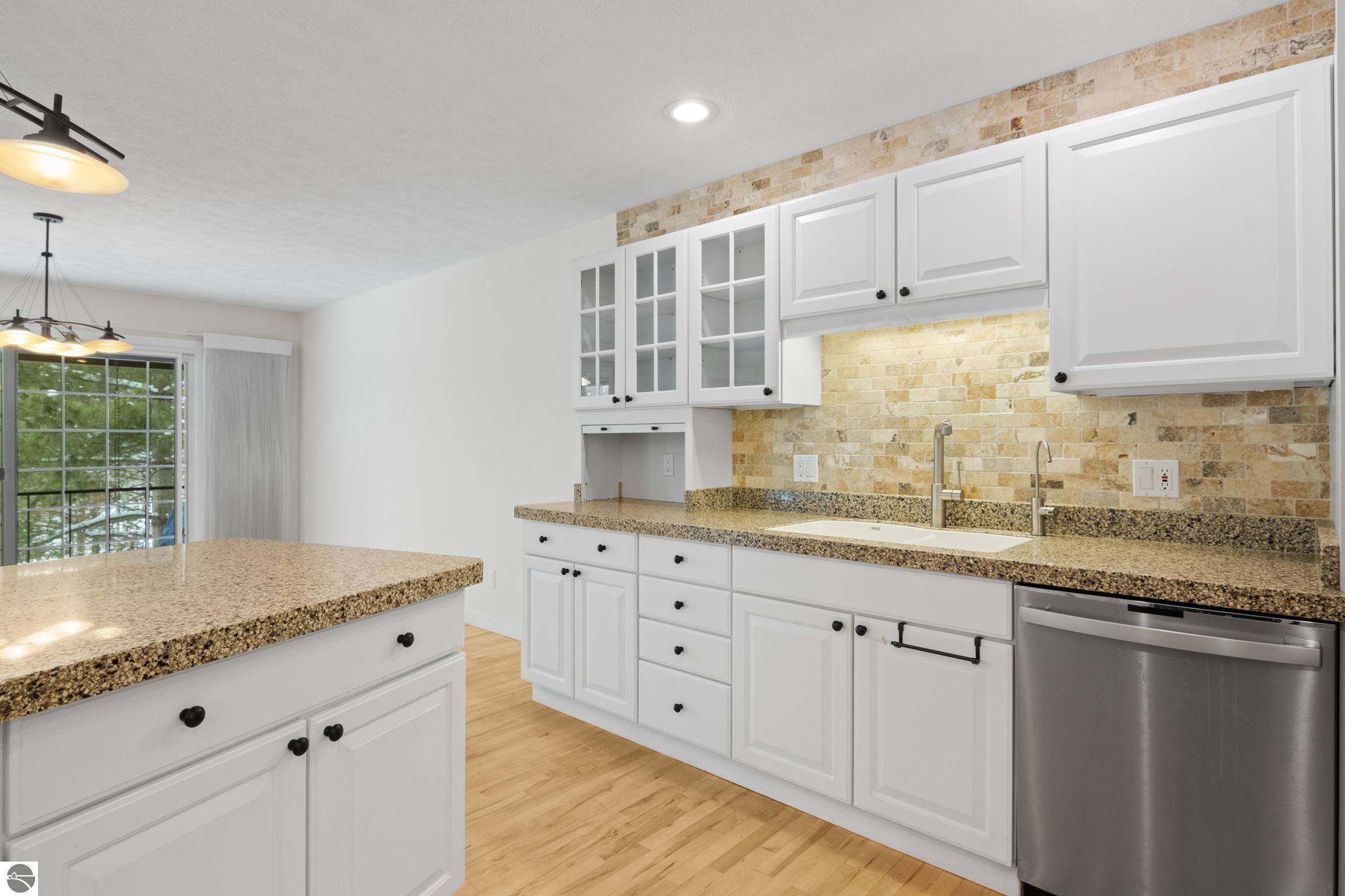 6515 Mission Ridge