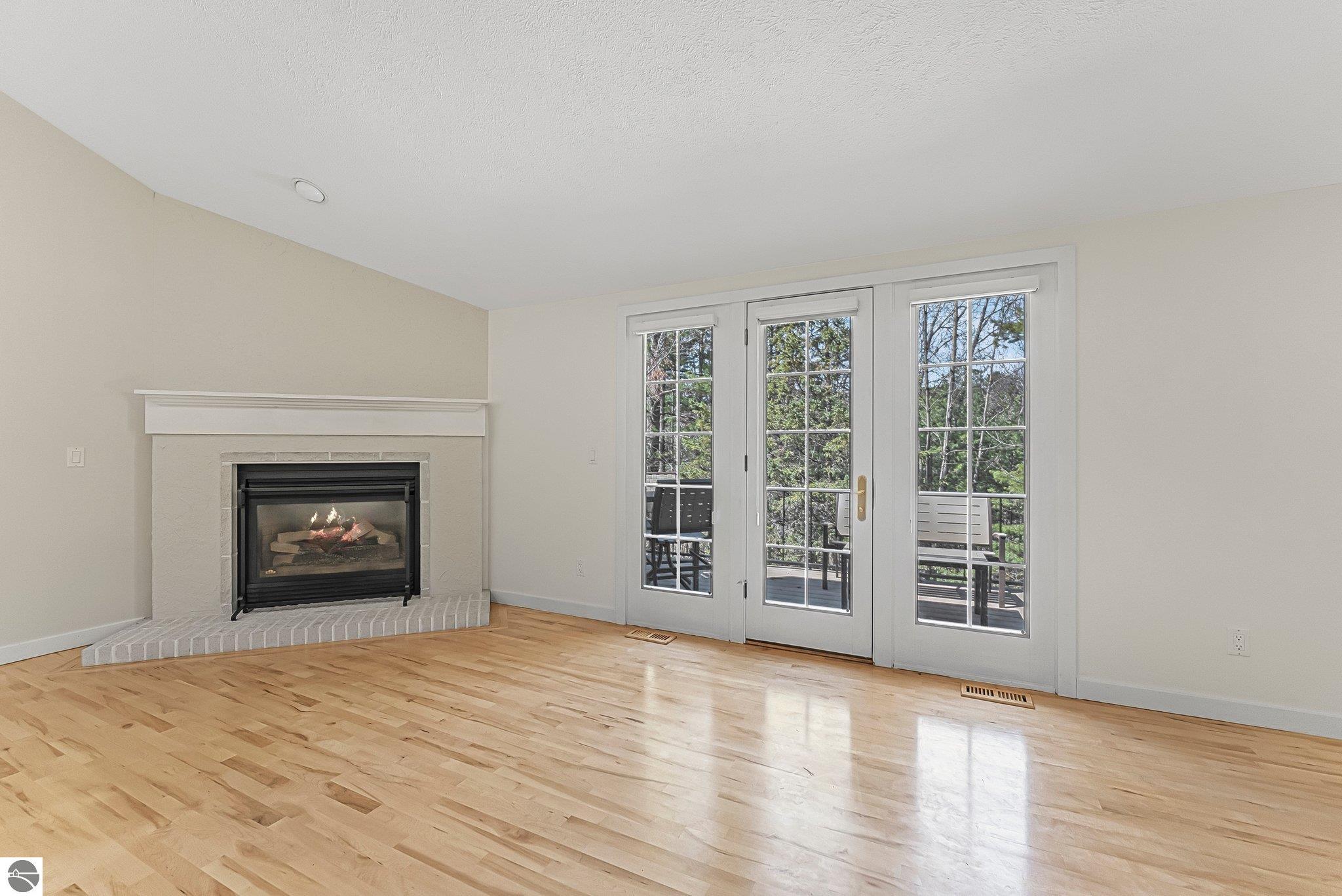 6515 Mission Ridge