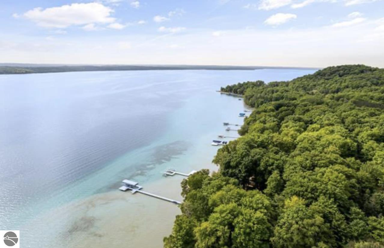 2593 NE Torch Lake Drive