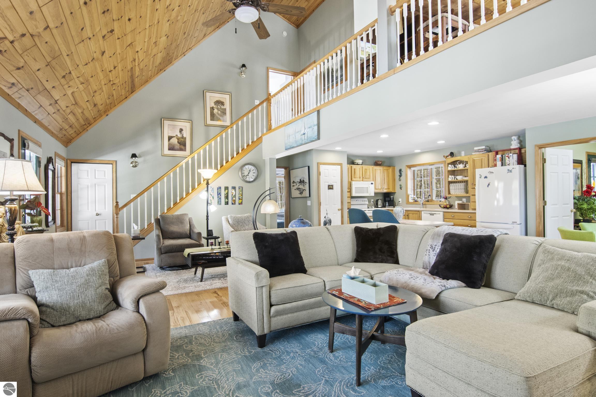 2593 NE Torch Lake Drive
