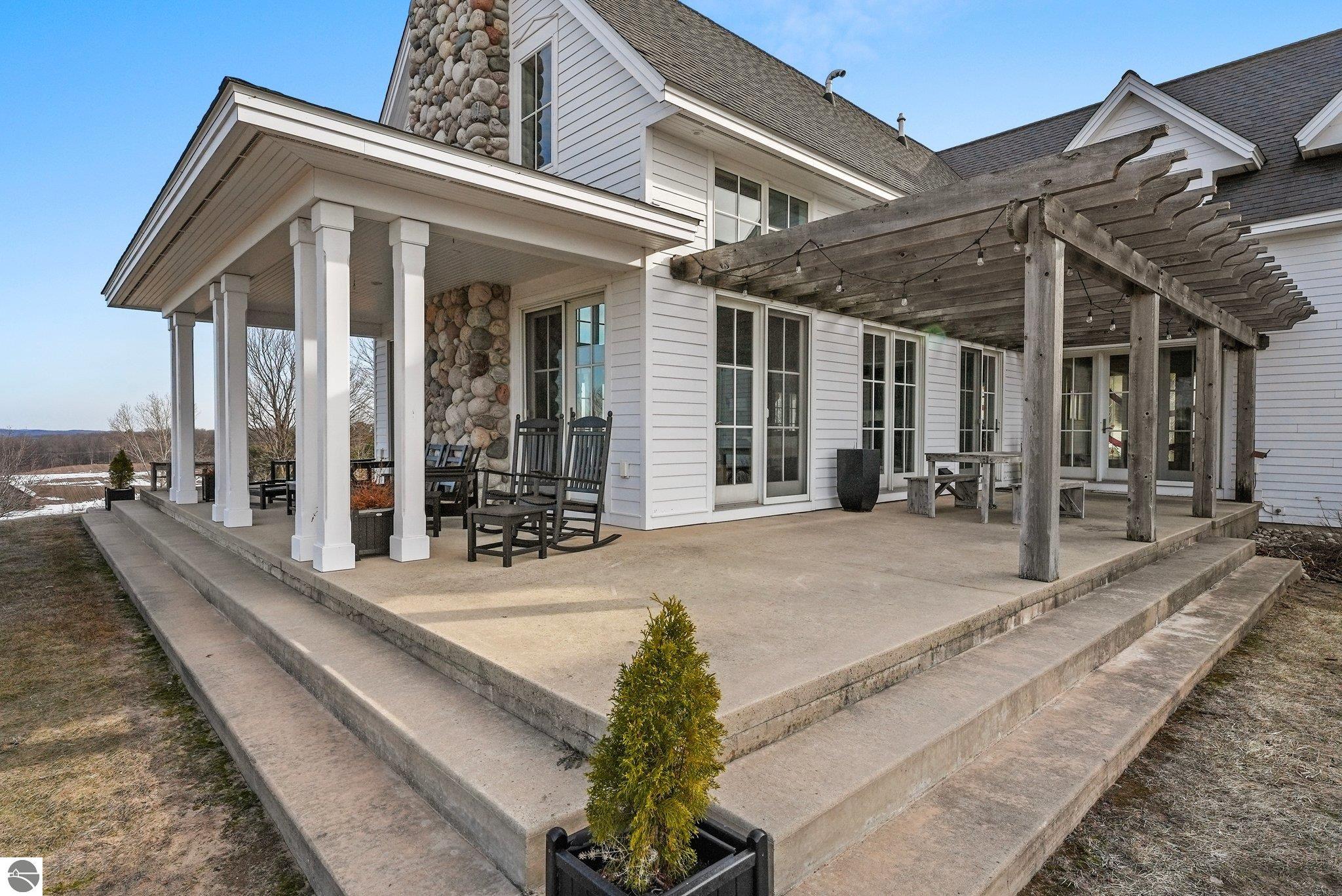 10292 E Fort Road # 1