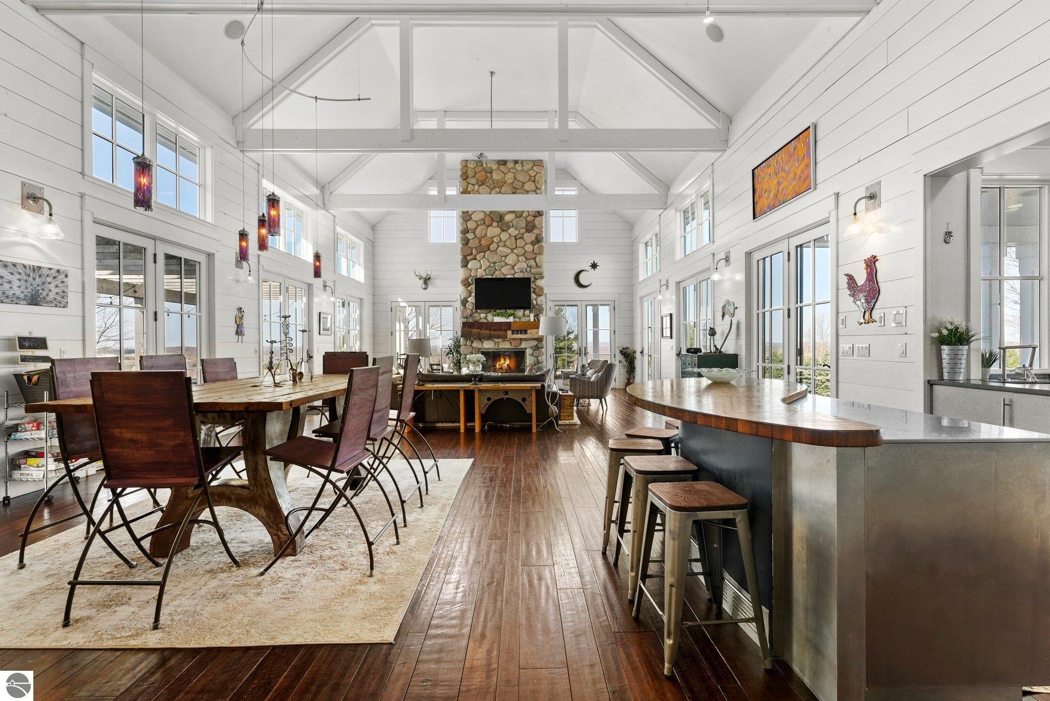 10292 E Fort Road # 1