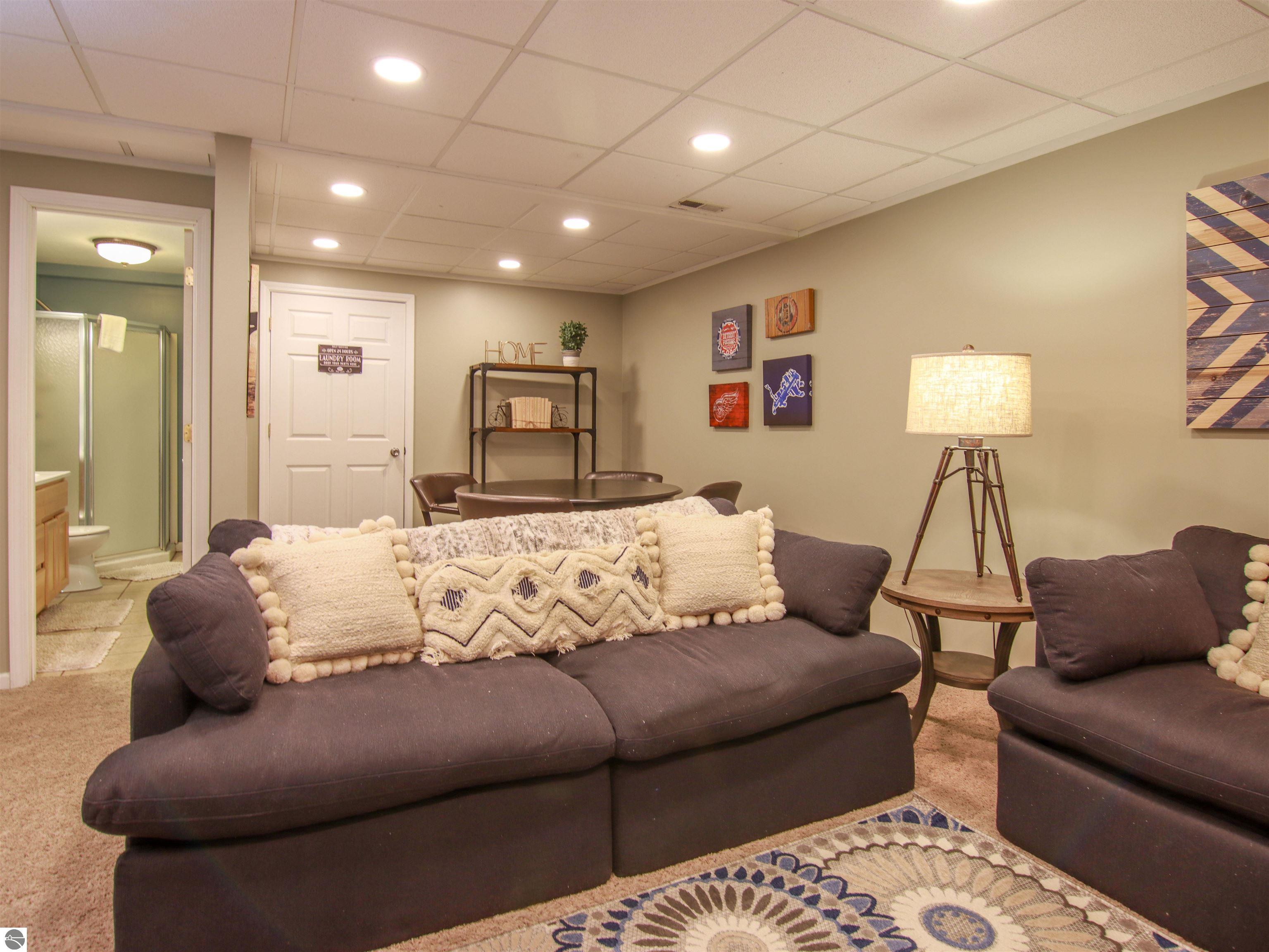 7984 Ontonagon Court