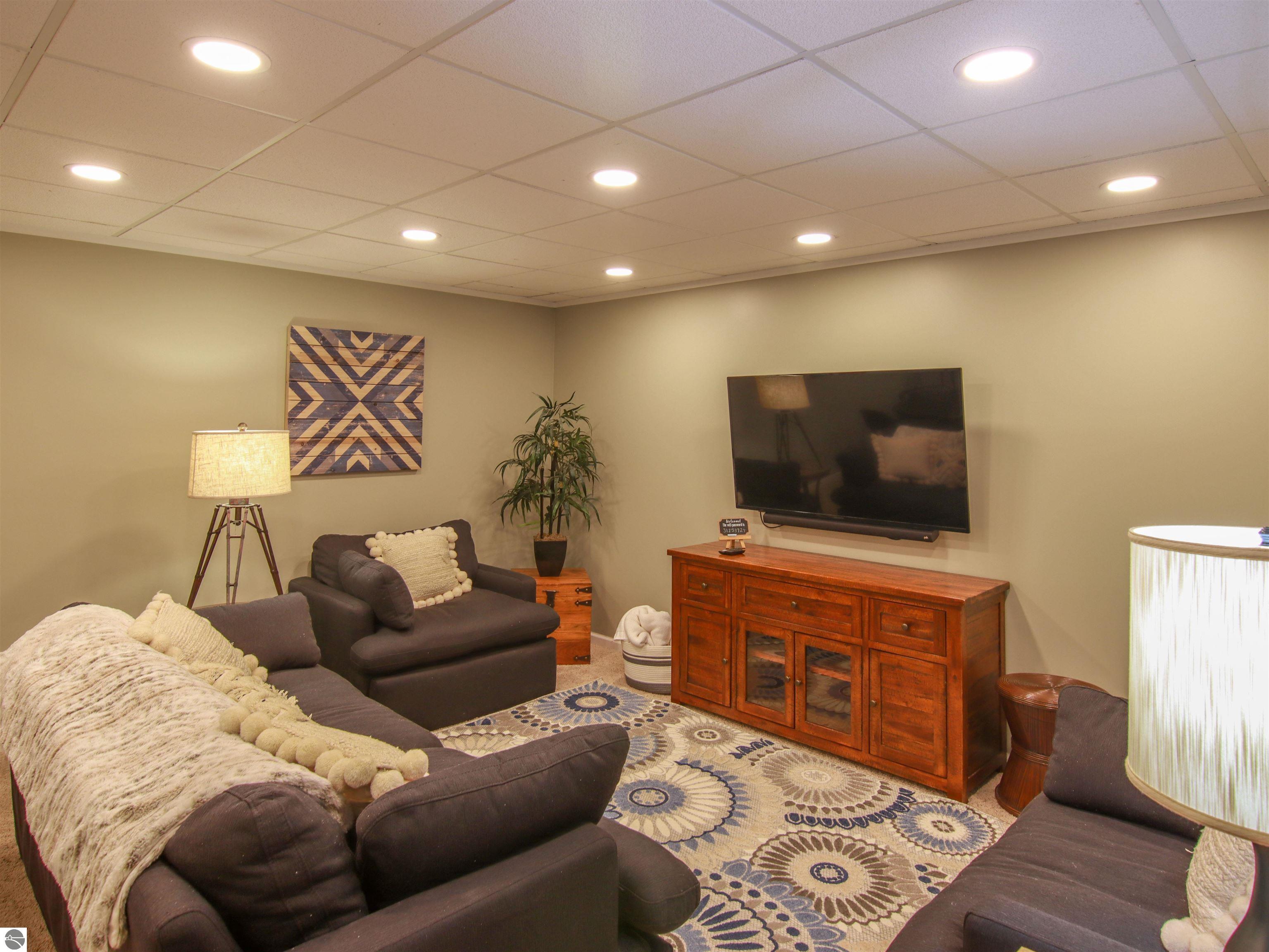 7984 Ontonagon Court