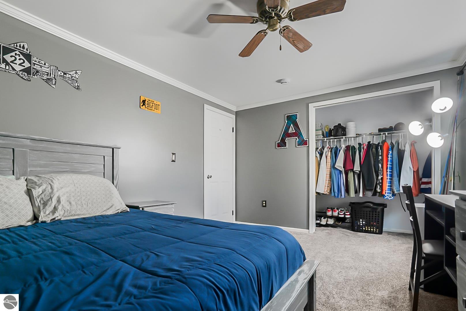 1376 Farmington Drive