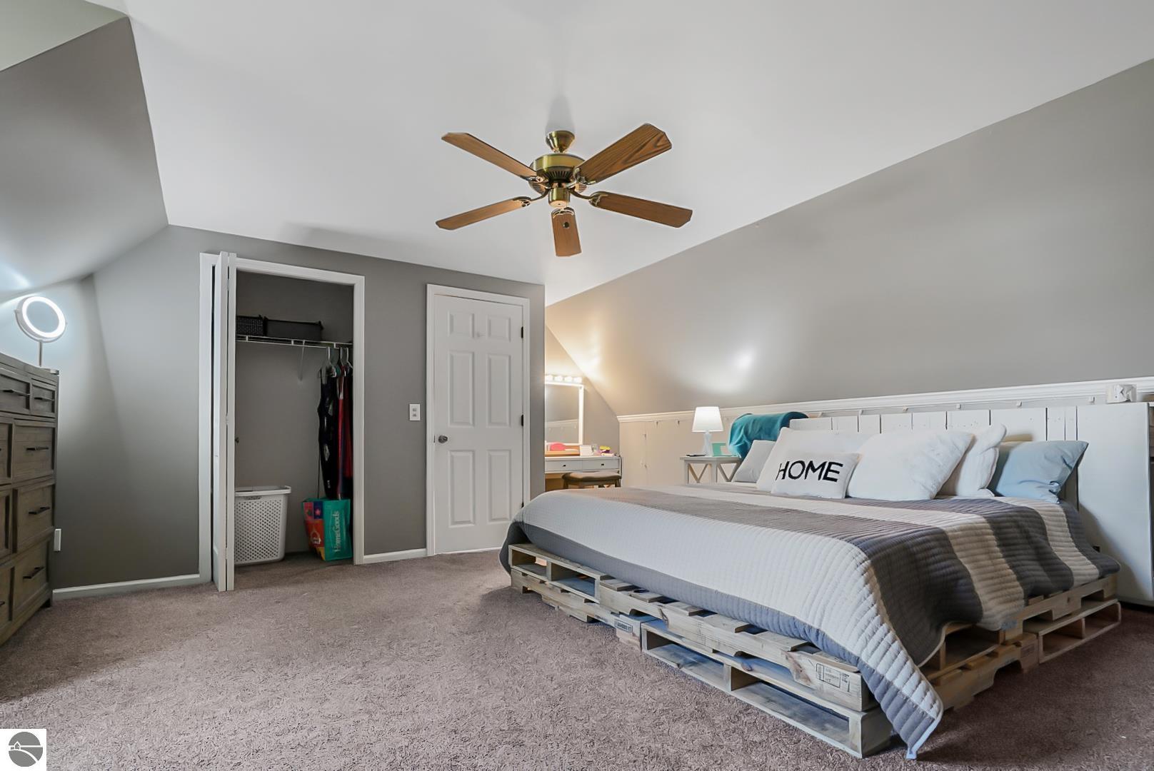 1376 Farmington Drive
