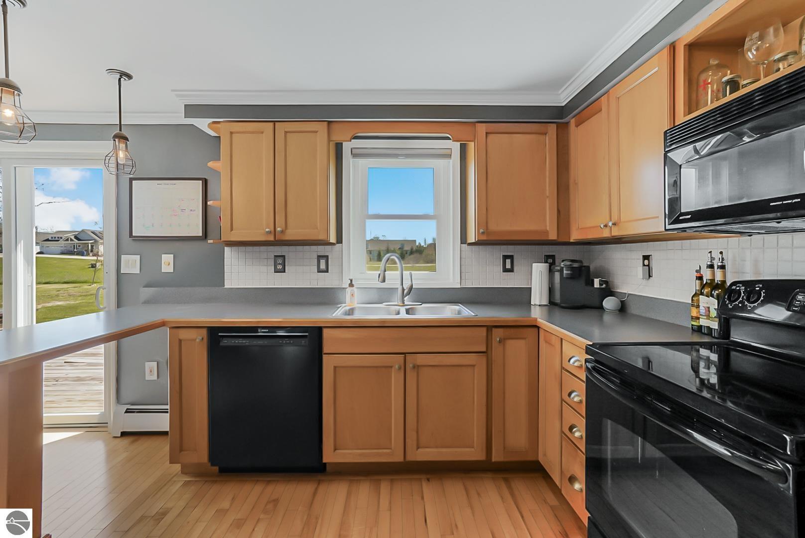 1376 Farmington Drive