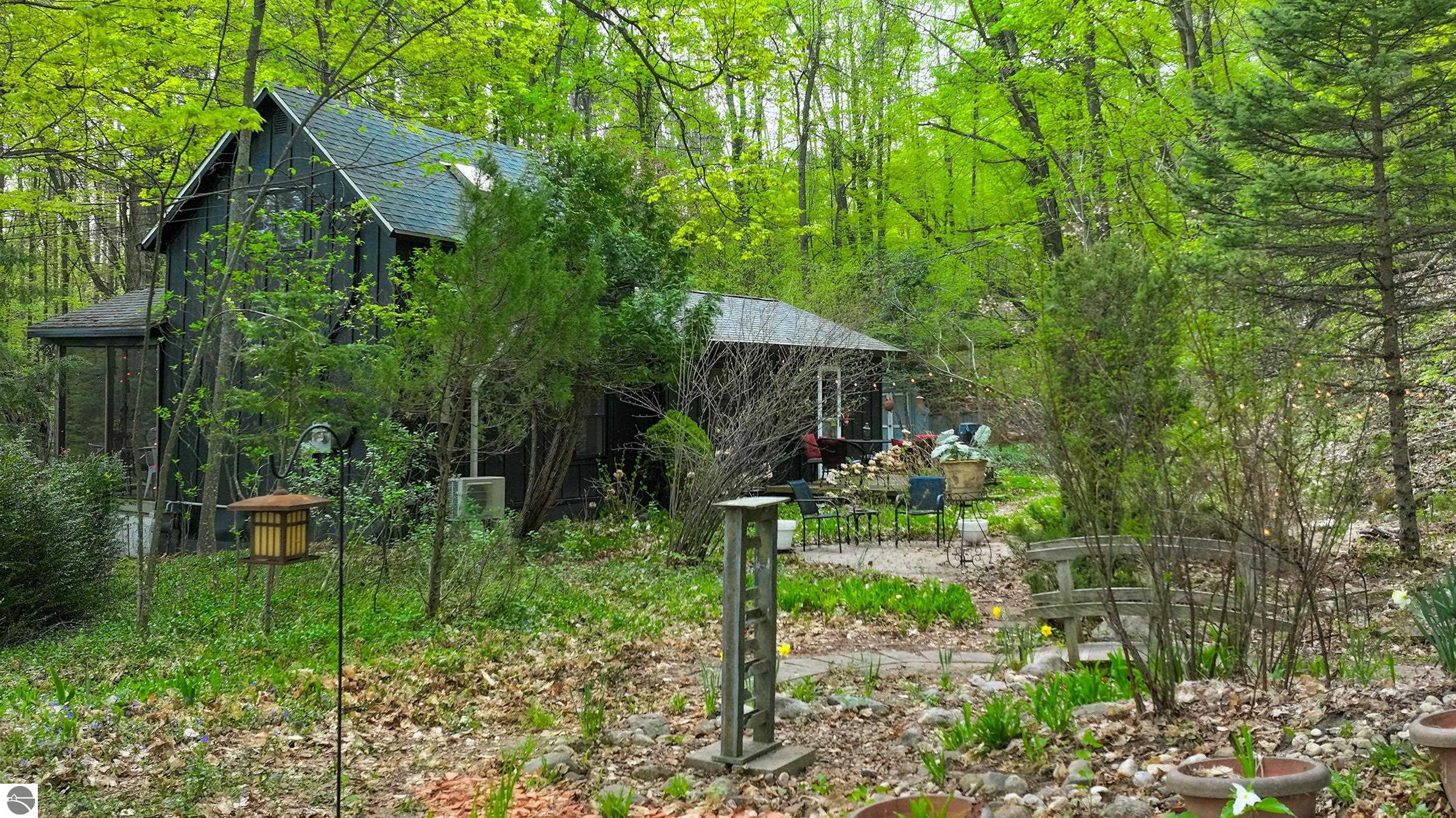 10092 S Elm Street