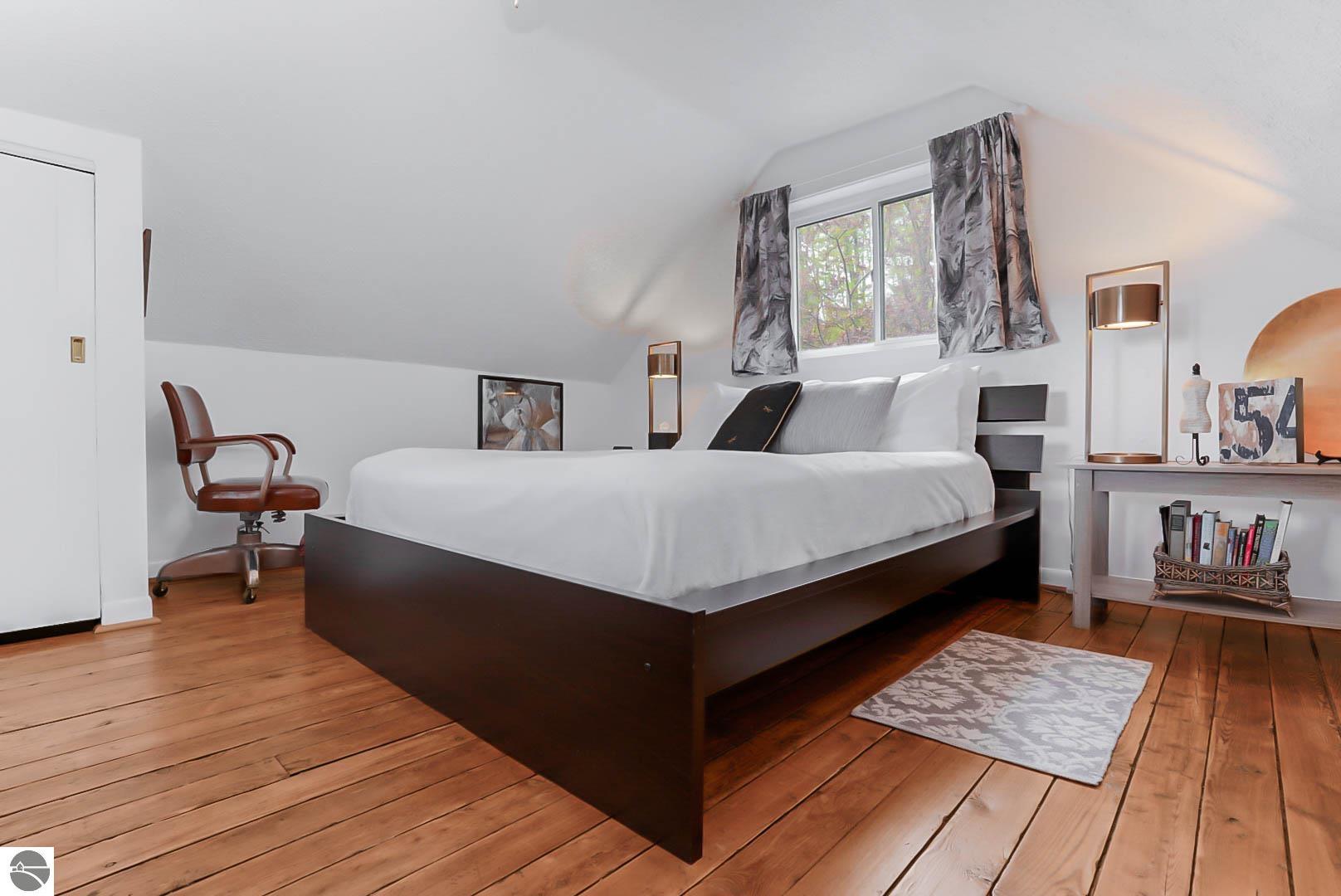 10092 S Elm Street