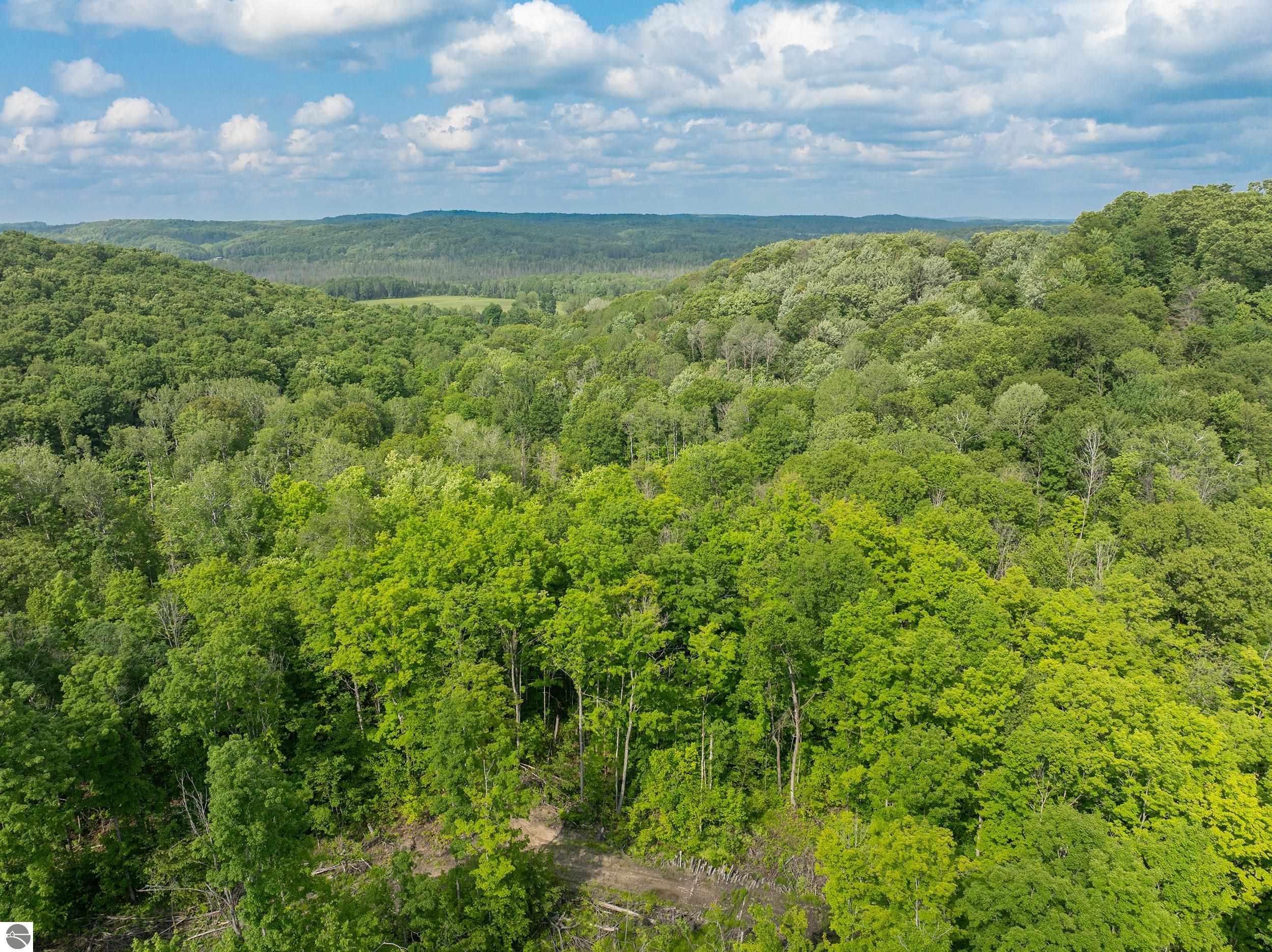 891 N Skinkle Road
