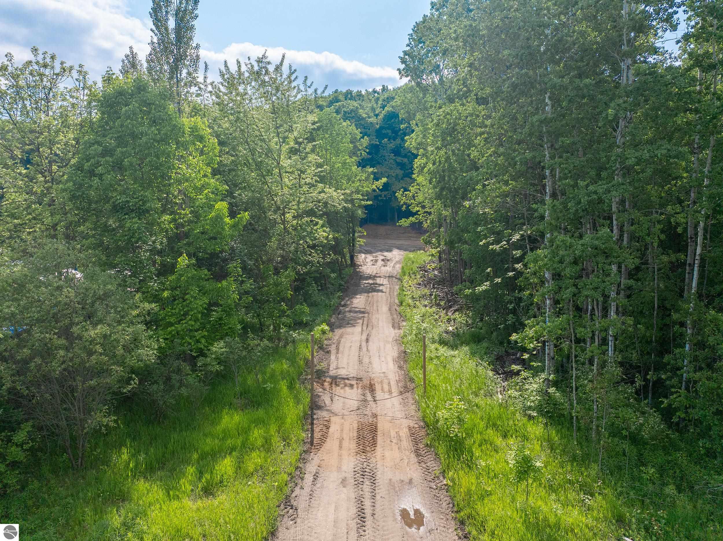 891 N Skinkle Road