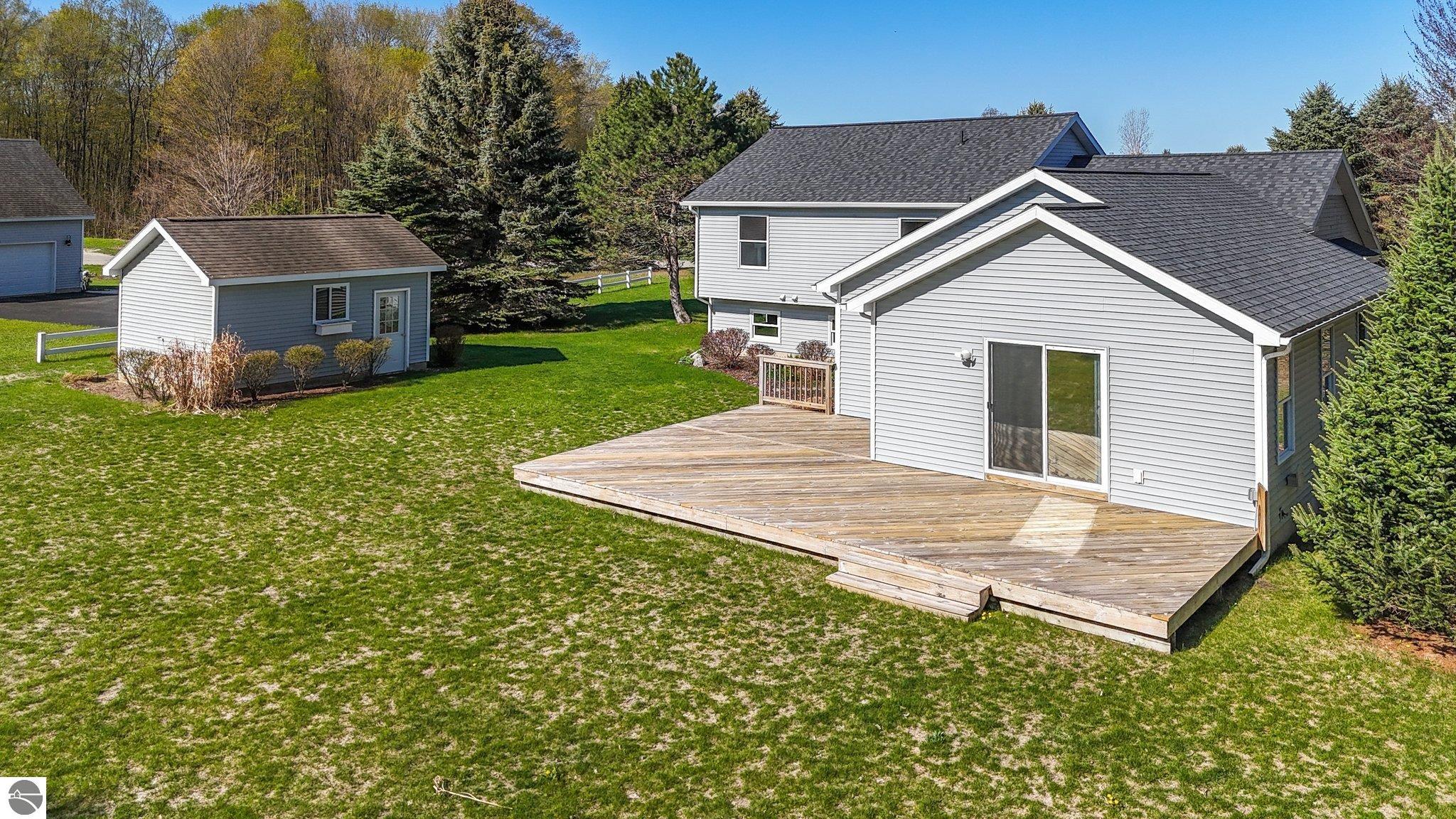 851 South Creek Court