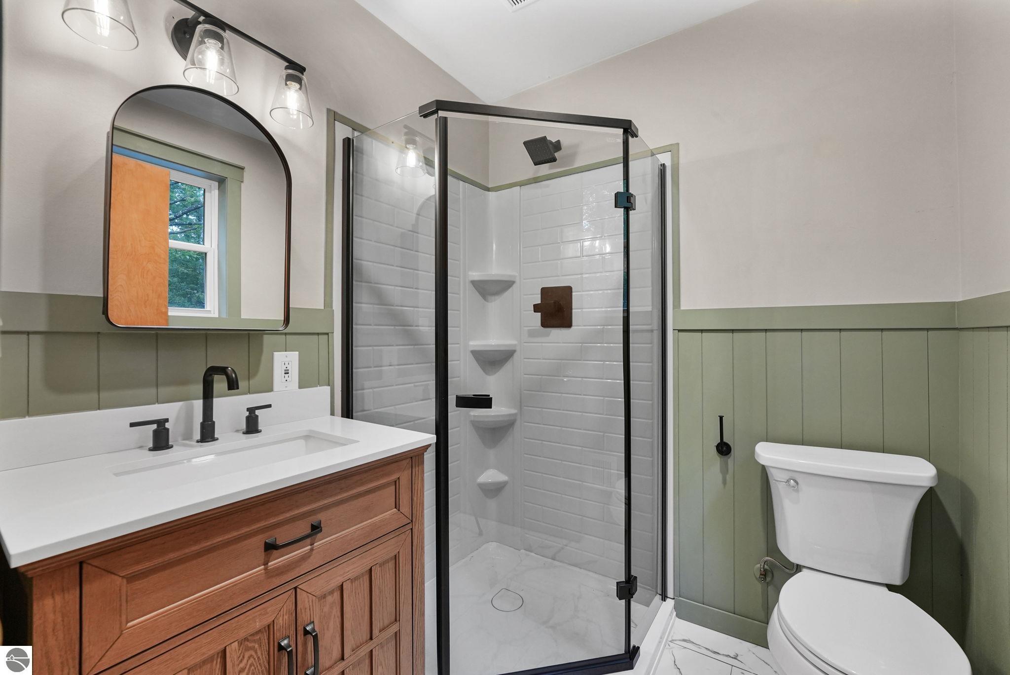 5251 Pinecrest Drive