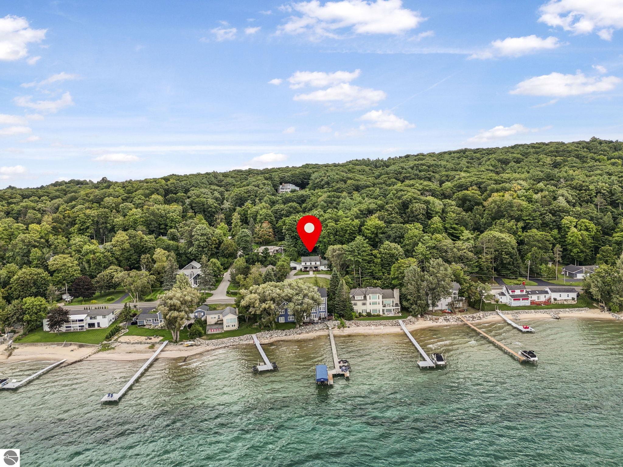 7320 Peninsula Drive