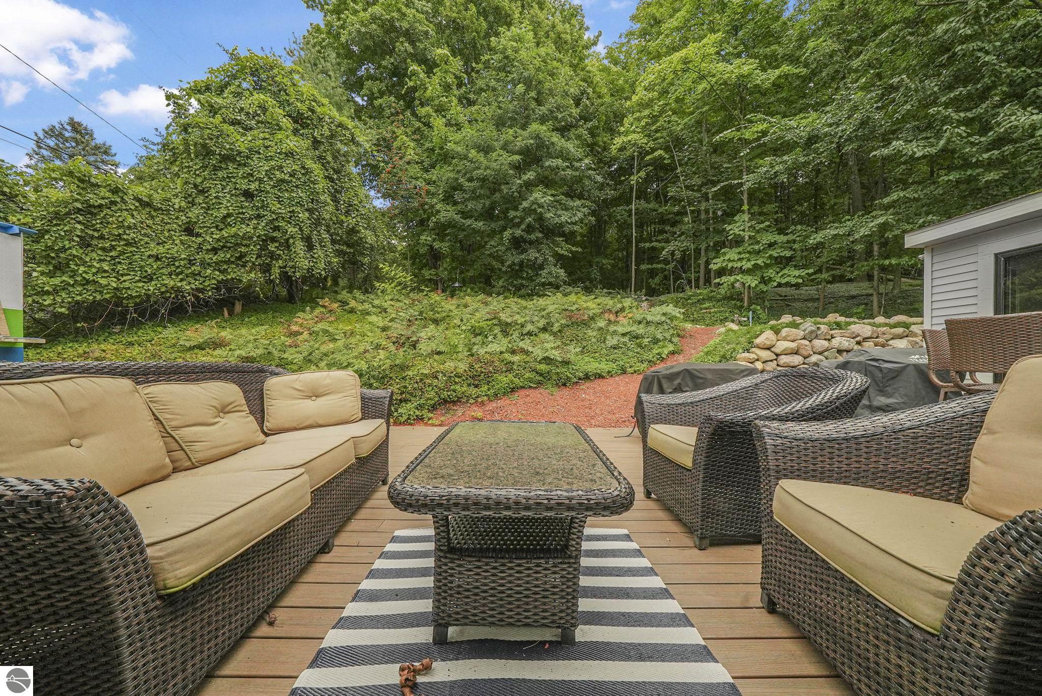 7320 Peninsula Drive