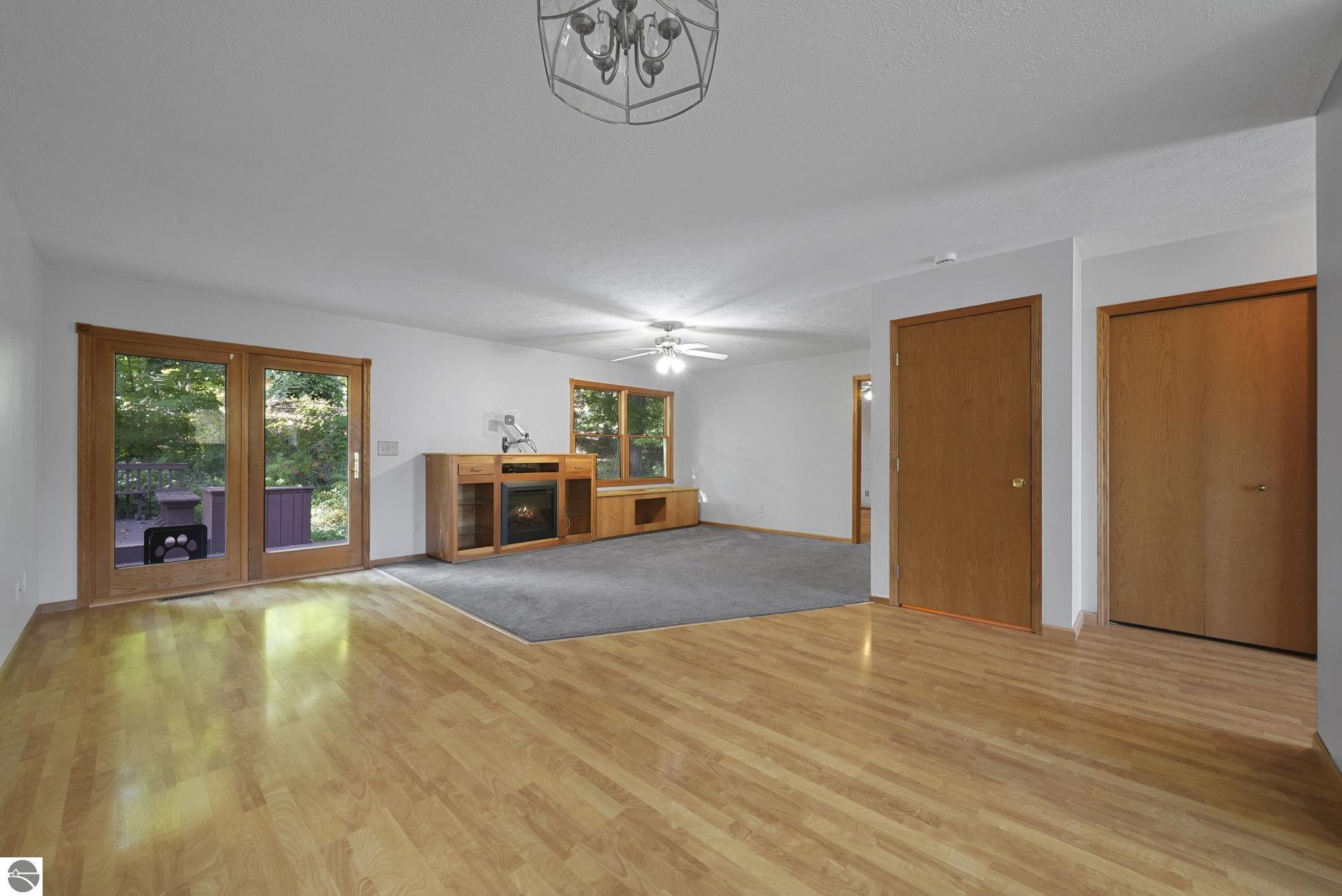1251 Farmington Drive
