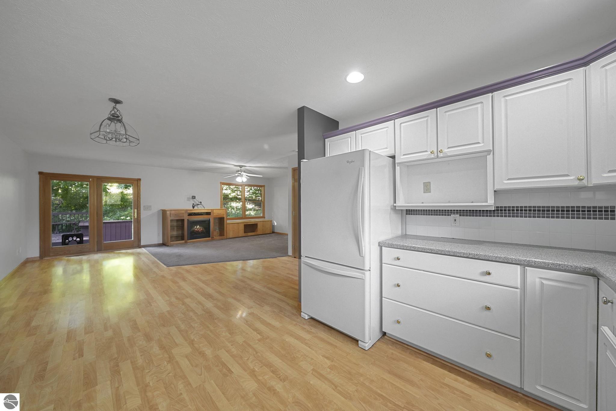 1251 Farmington Drive