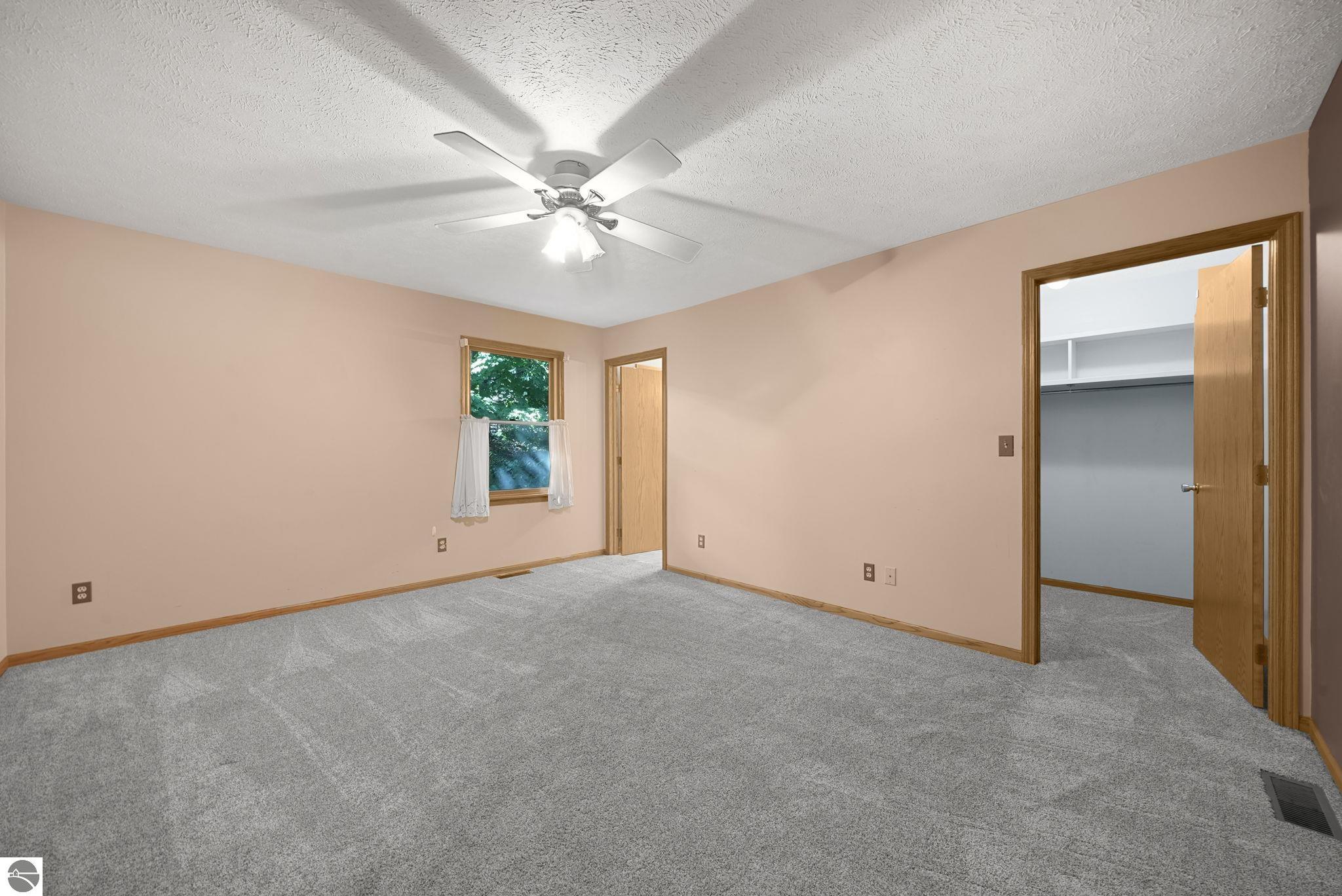 1251 Farmington Drive