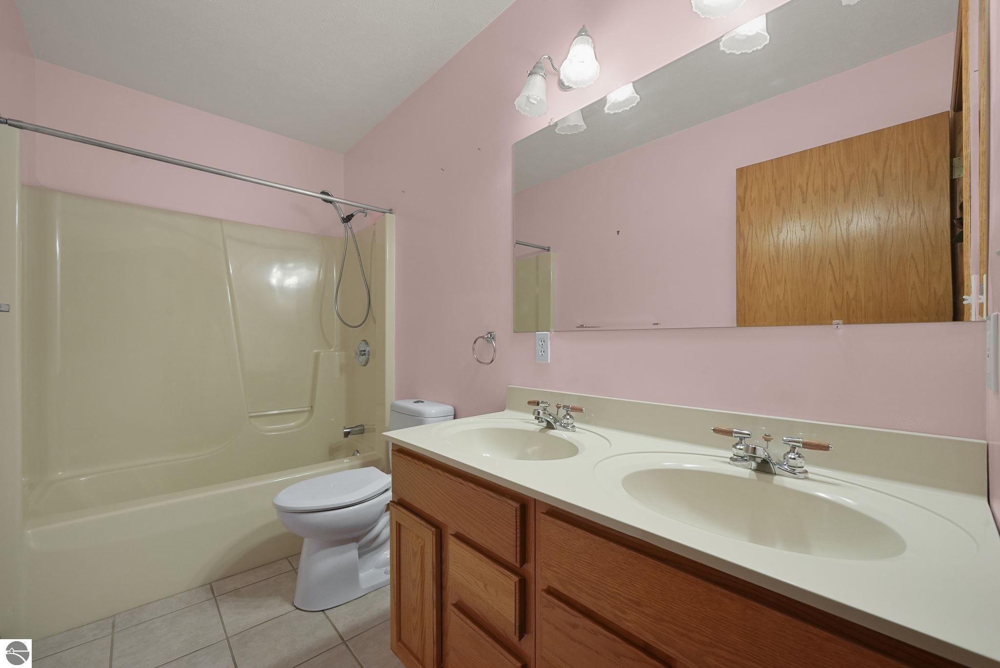 1251 Farmington Drive