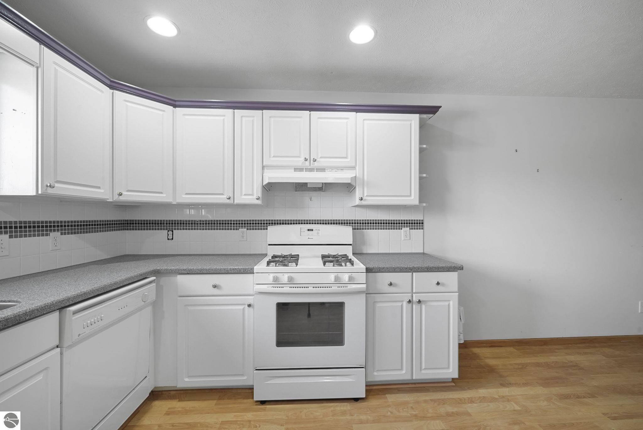 1251 Farmington Drive